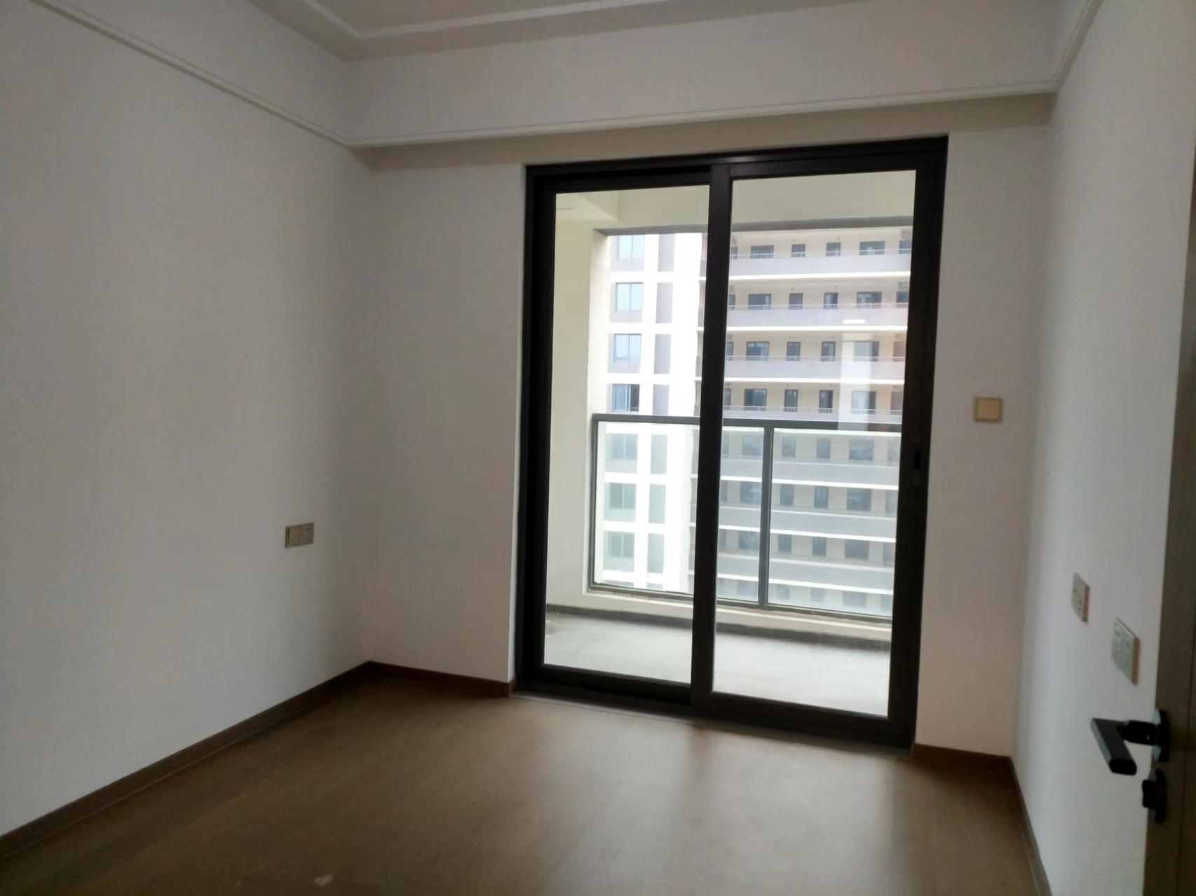 华宇锦绣澜湾 3室2厅2卫 117.35m&sup2;