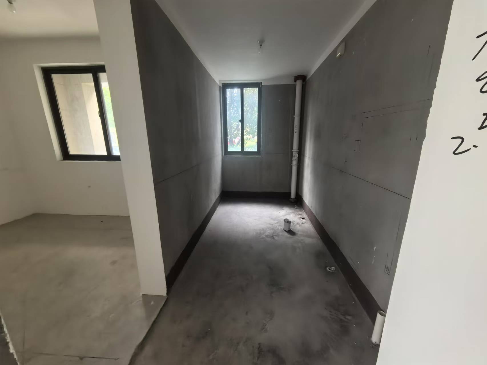 湖畔天下 3室2厅2卫 133m&sup2;
