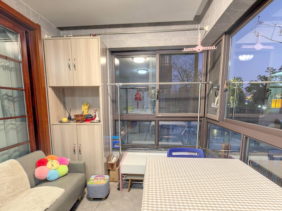 万科公园里一期 3室2厅2卫 120.65m&sup2;