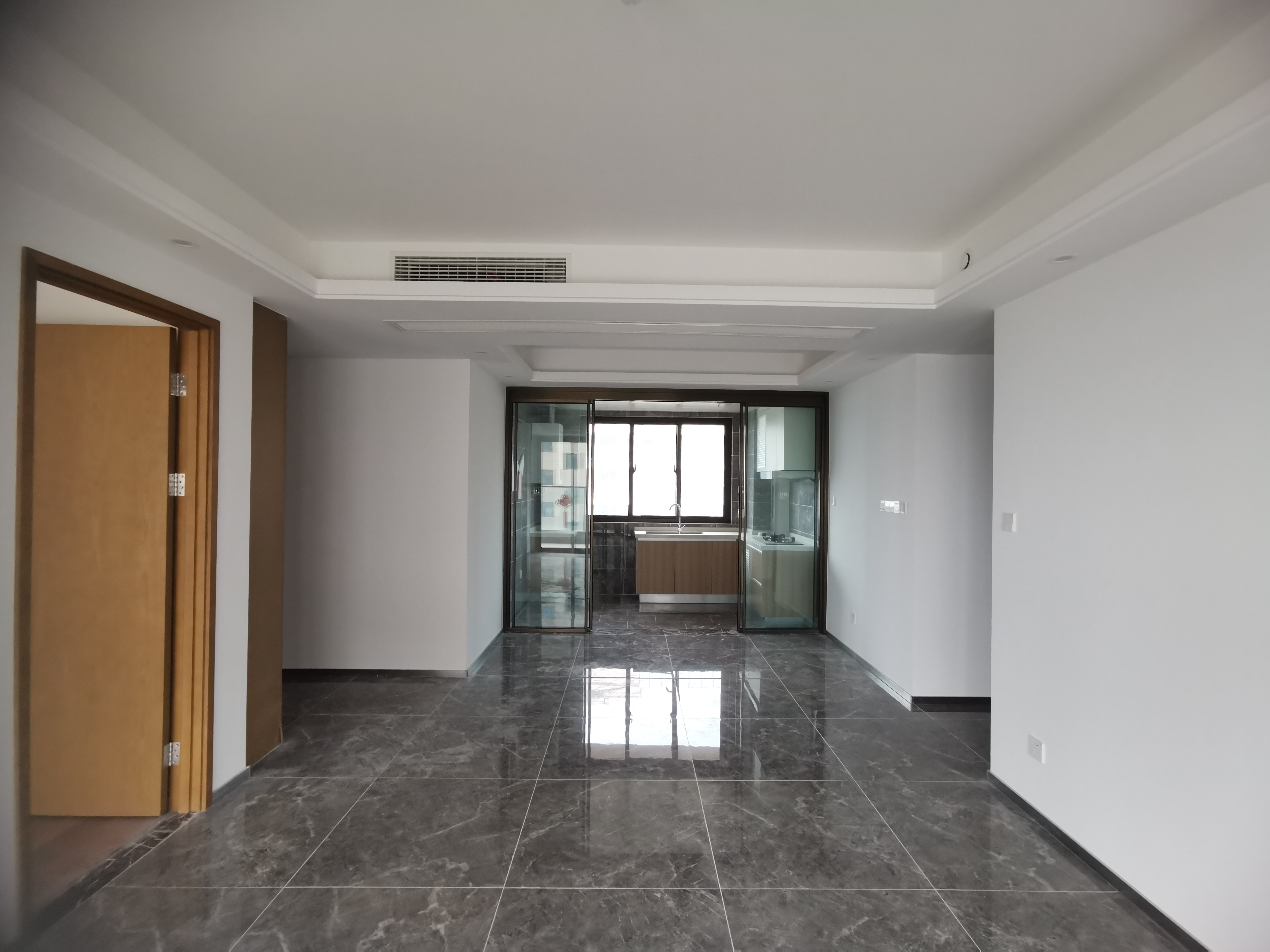 远创宸樾 4室2厅2卫 120m&sup2;
