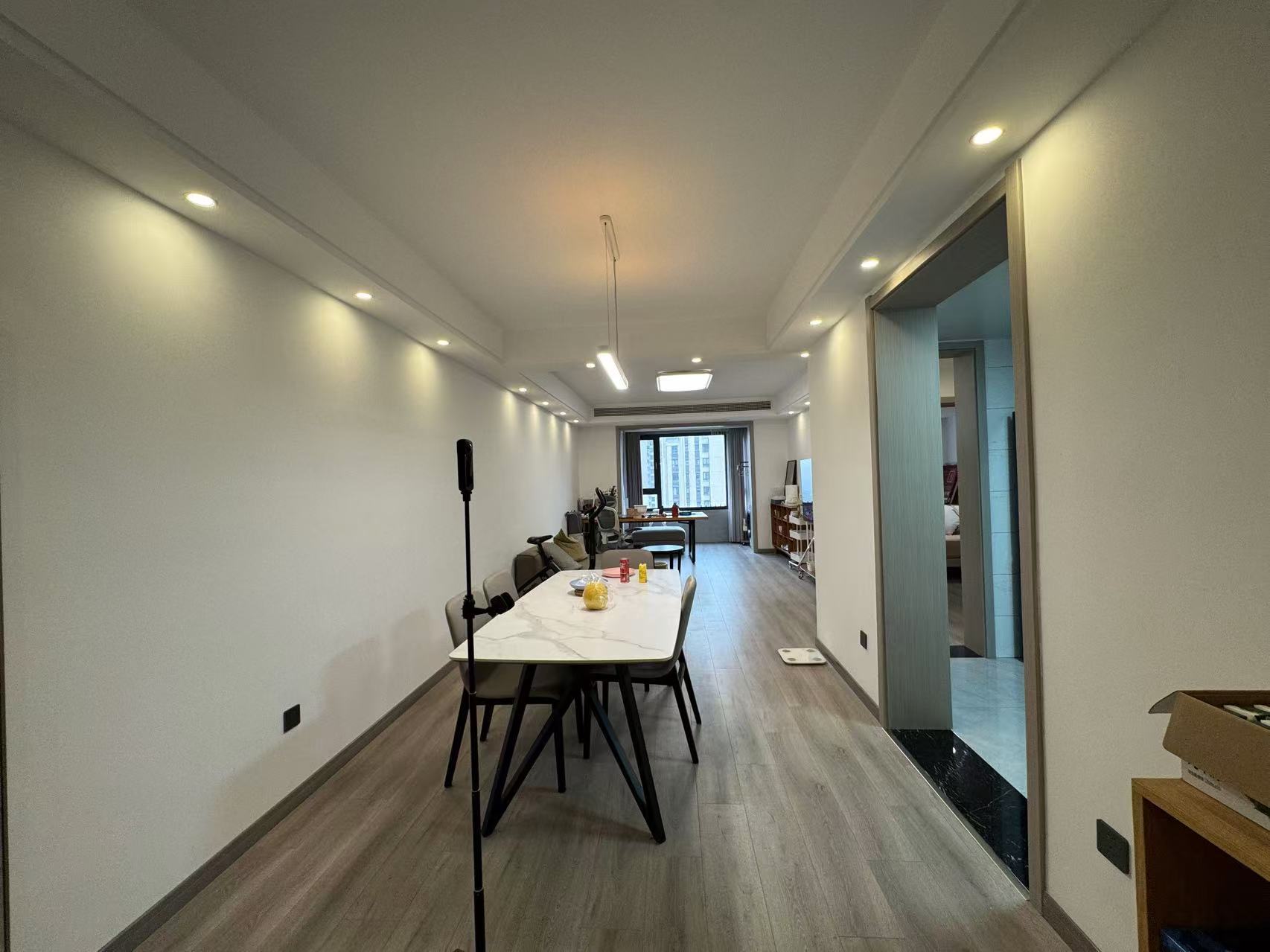 保利香槟国际 4室2厅2卫 143.35m²