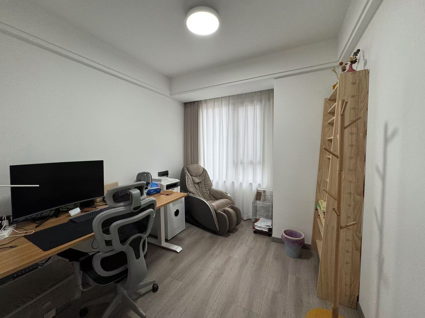 保利香槟国际 4室2厅2卫 143.35m&sup2;