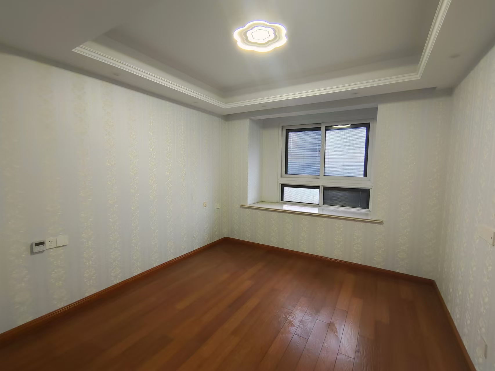 新城香溢紫郡 3室2厅1卫 87.94m&sup2;