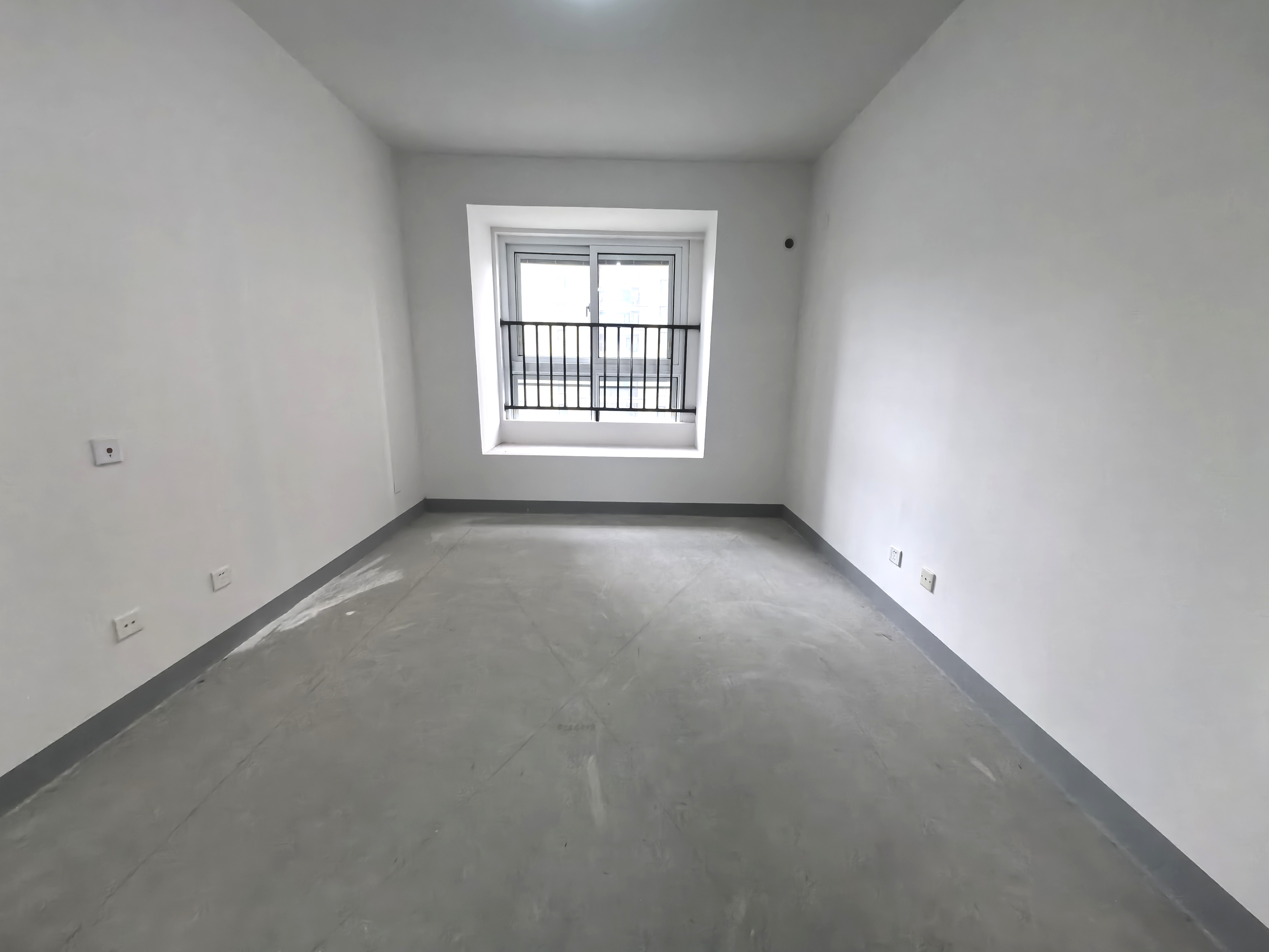 新城香溢紫郡 3室2厅2卫 118m&sup2;