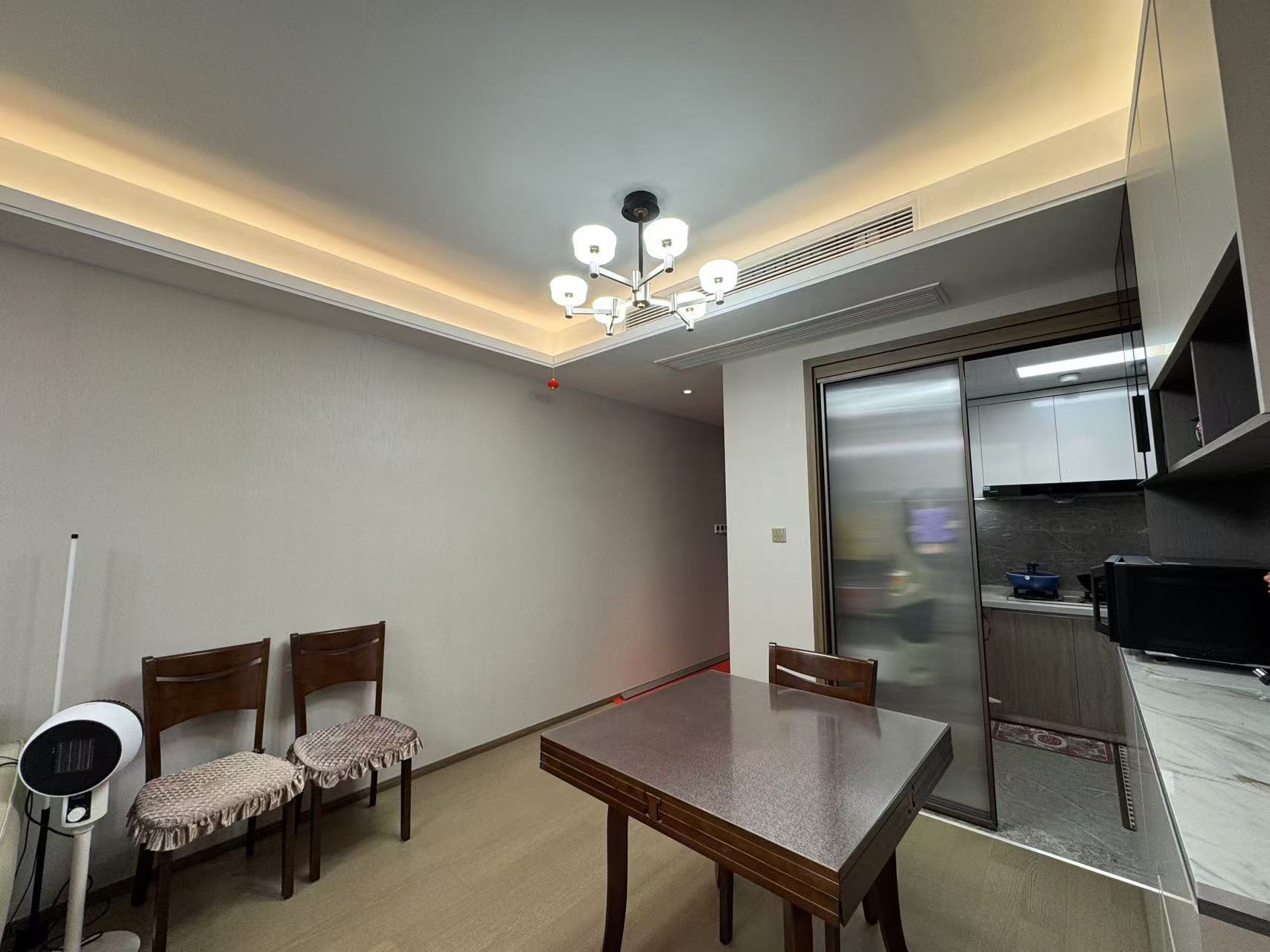 长泰滨河国际 3室2厅2卫 106.00m²