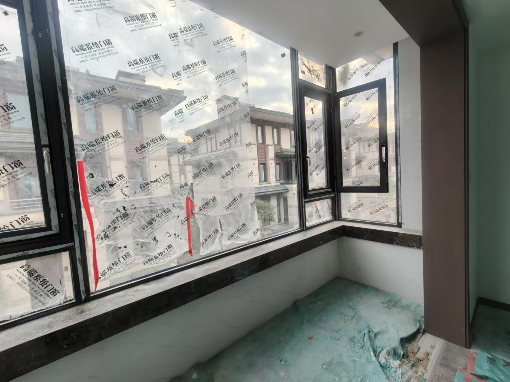东宝·怡沁园 4室3厅3卫 348.31m²