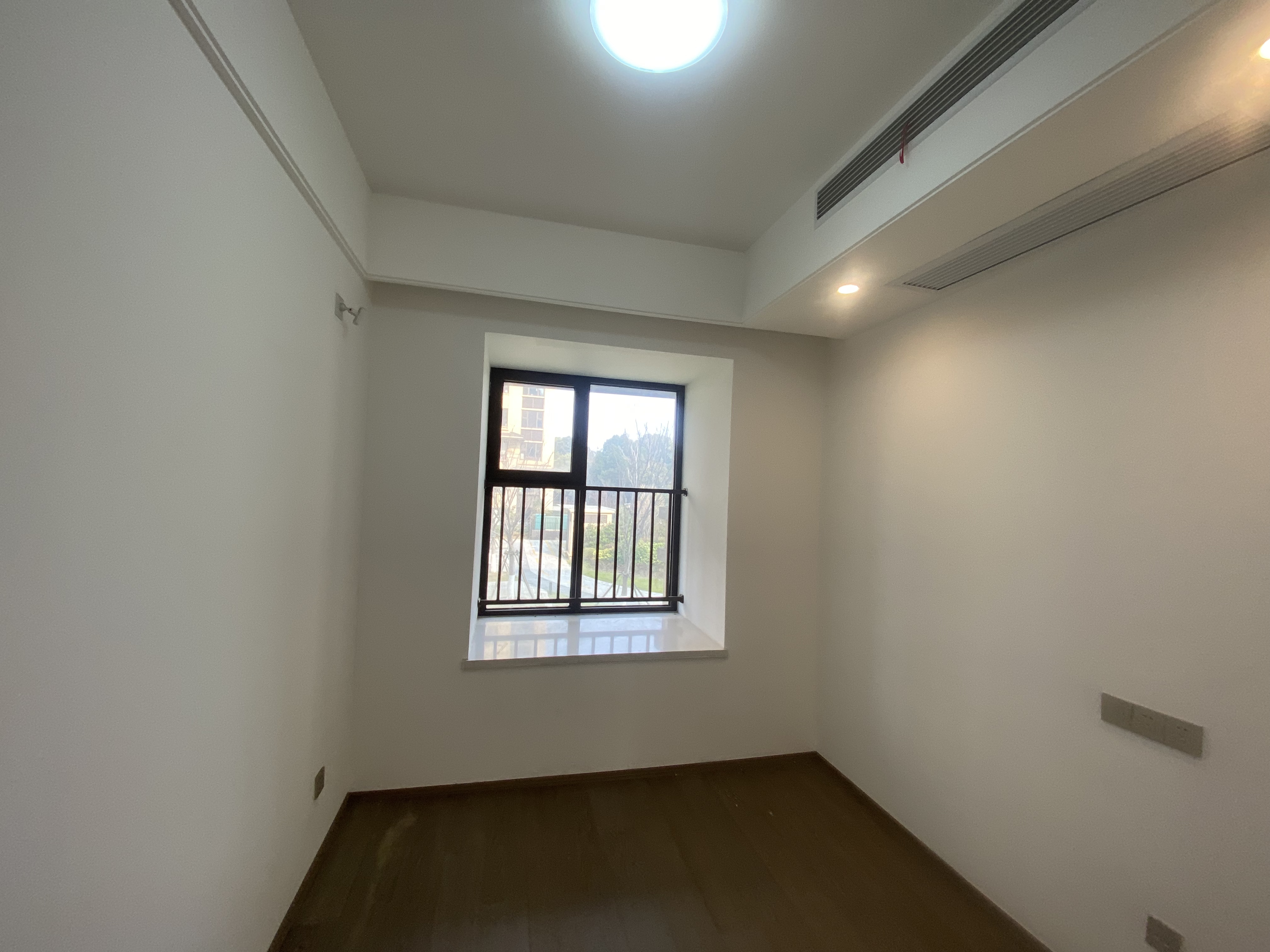 珑府 4室2厅2卫 175m&sup2;