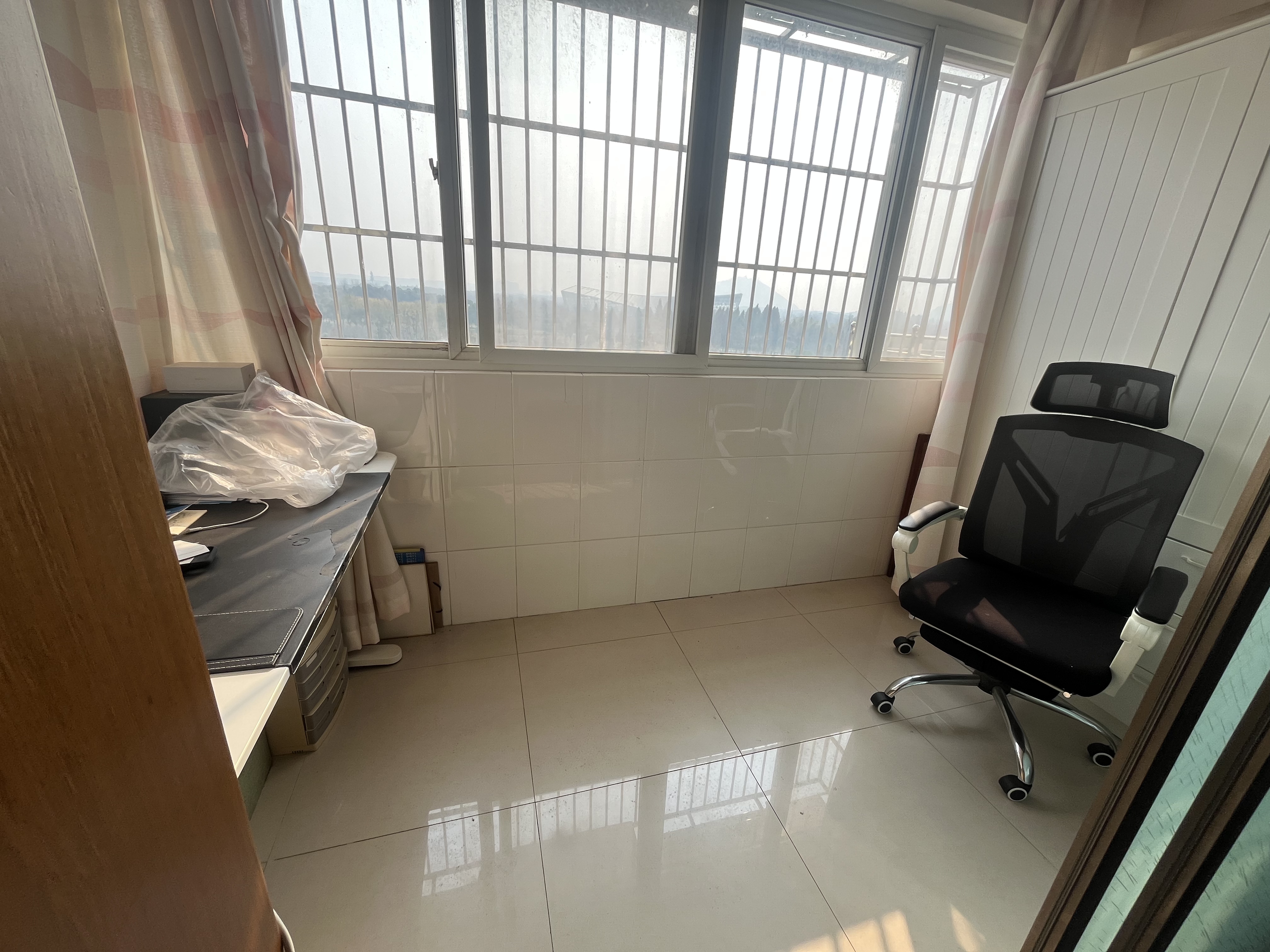 五山花苑 4室2厅1卫 96.00m&sup2;