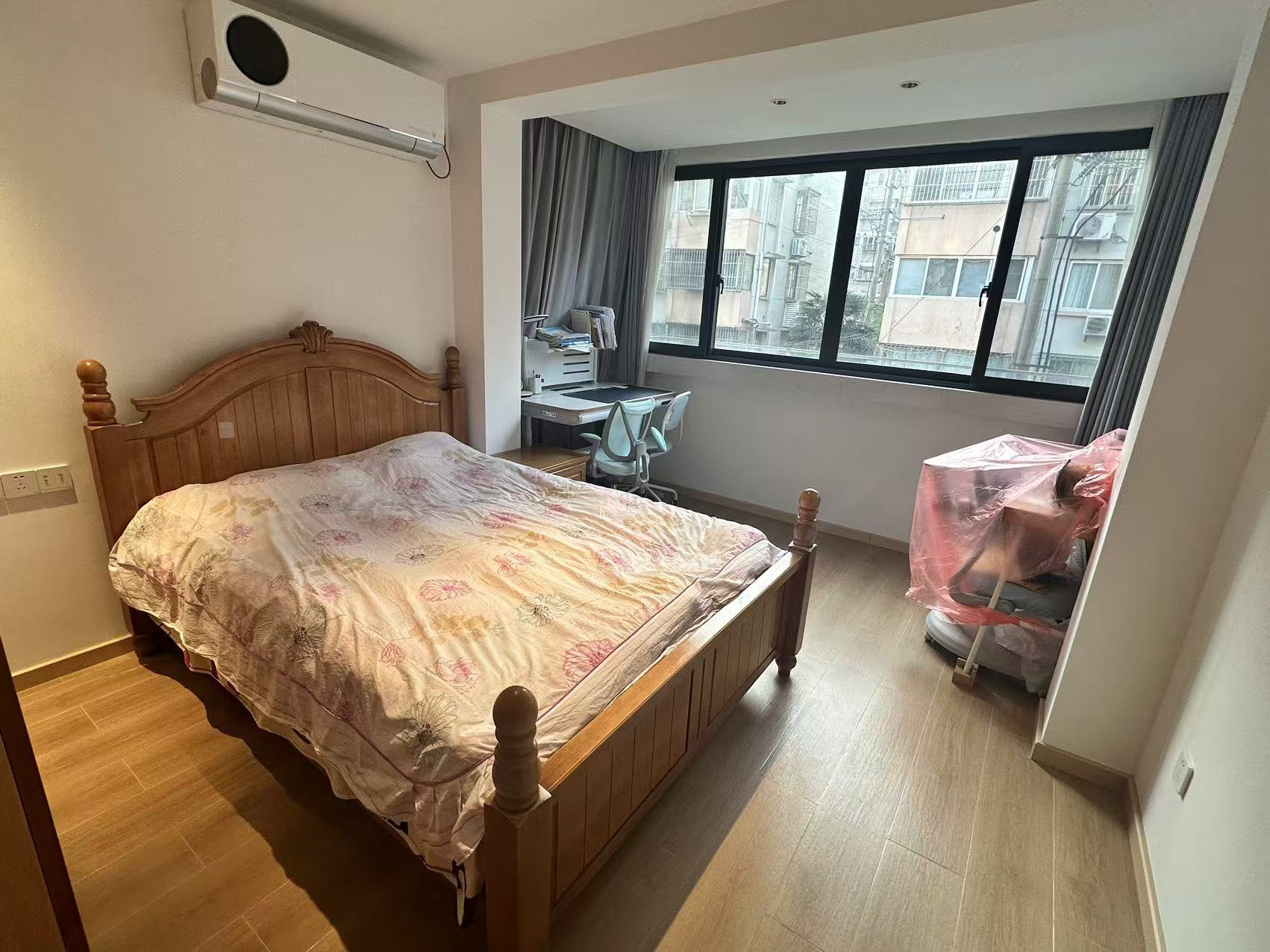 南园路18号大院 3室1厅1卫 93m²