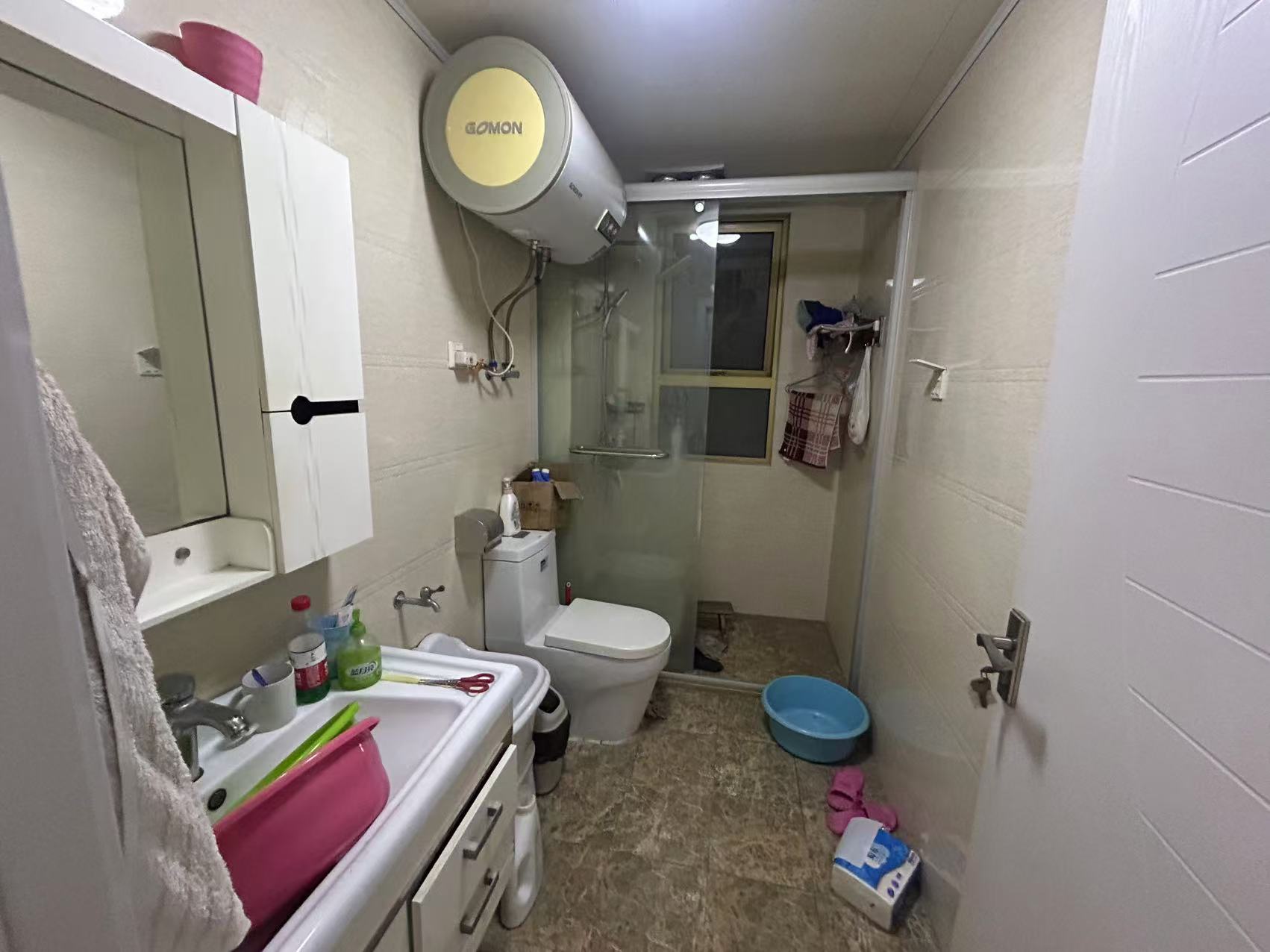 恒盛豪庭 3室2厅1卫 133m&sup2;