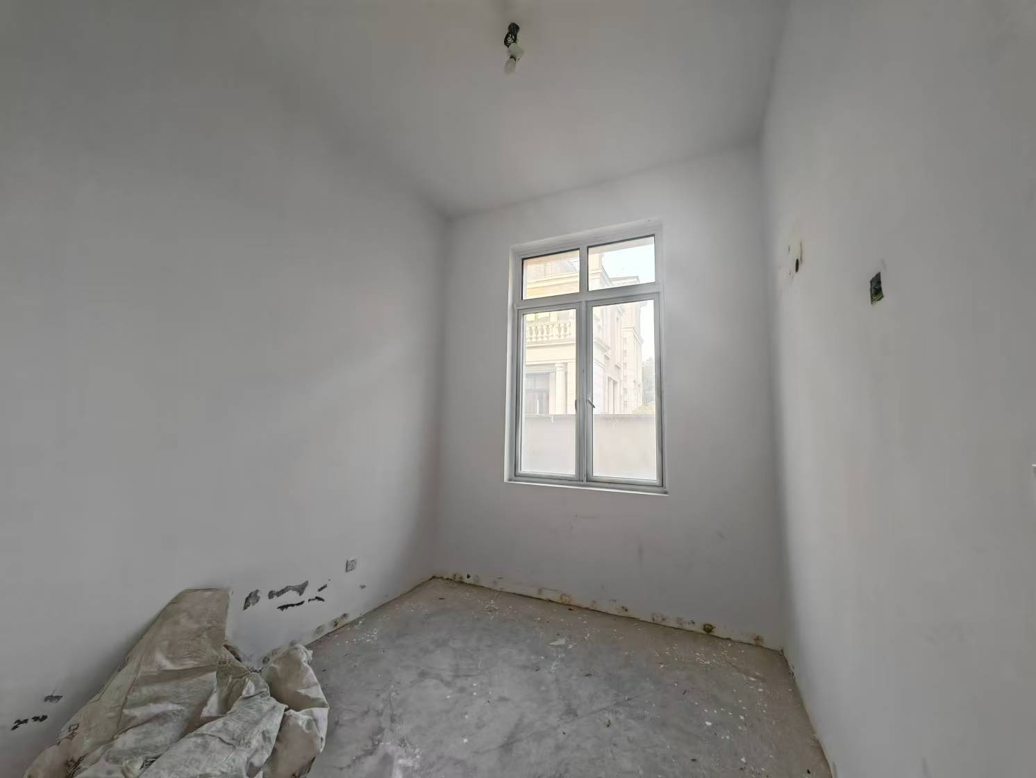 顺发御园 5室3厅3卫 311.7m&sup2;