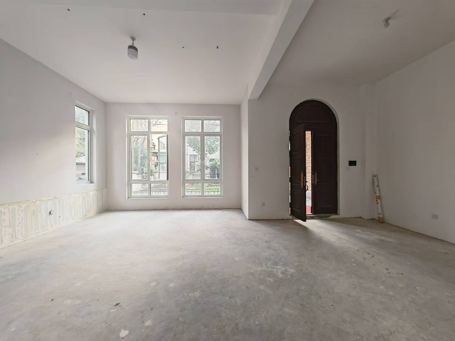 顺发御园 5室3厅3卫 311.7m&sup2;