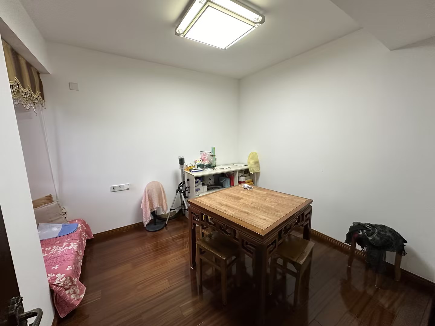 华强城一期 3室2厅1卫 128.00m&sup2;