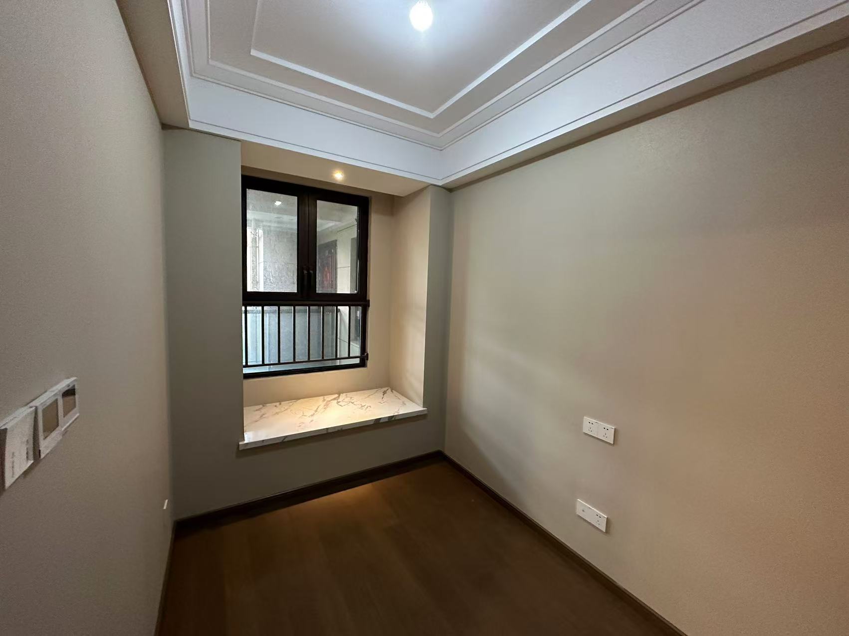 绿城沁园 3室2厅1卫 98.00m&sup2;