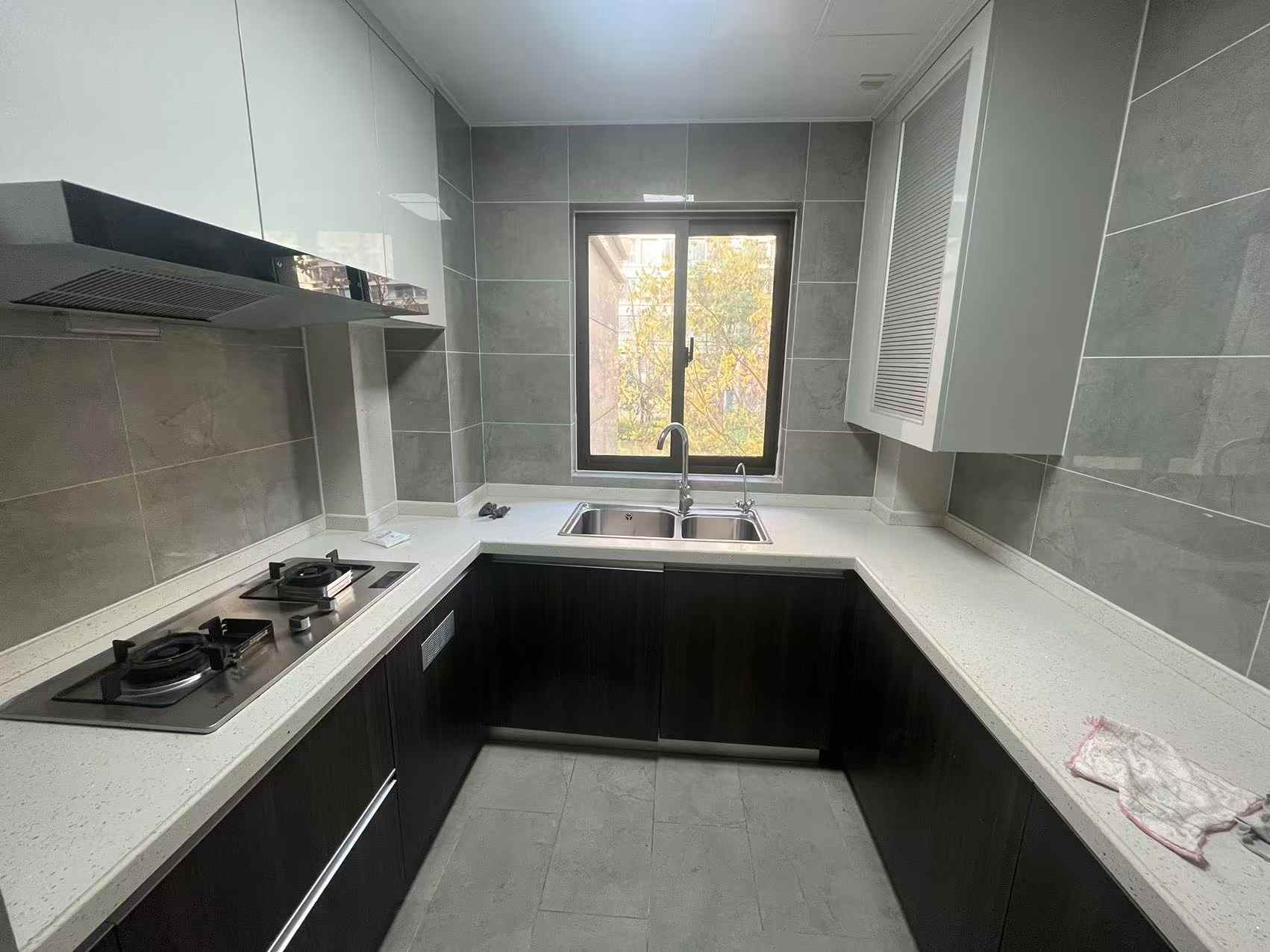 远创樾府 3室2厅2卫 121.68m&sup2;