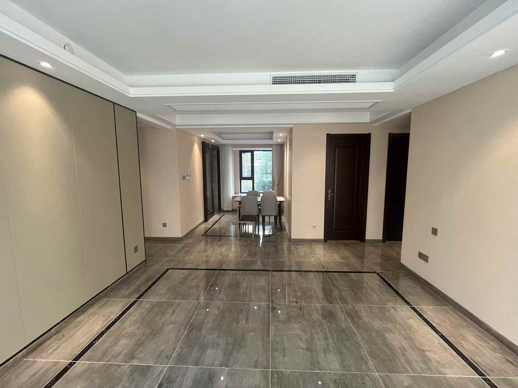 远创樾府 3室2厅2卫 121.68m&sup2;