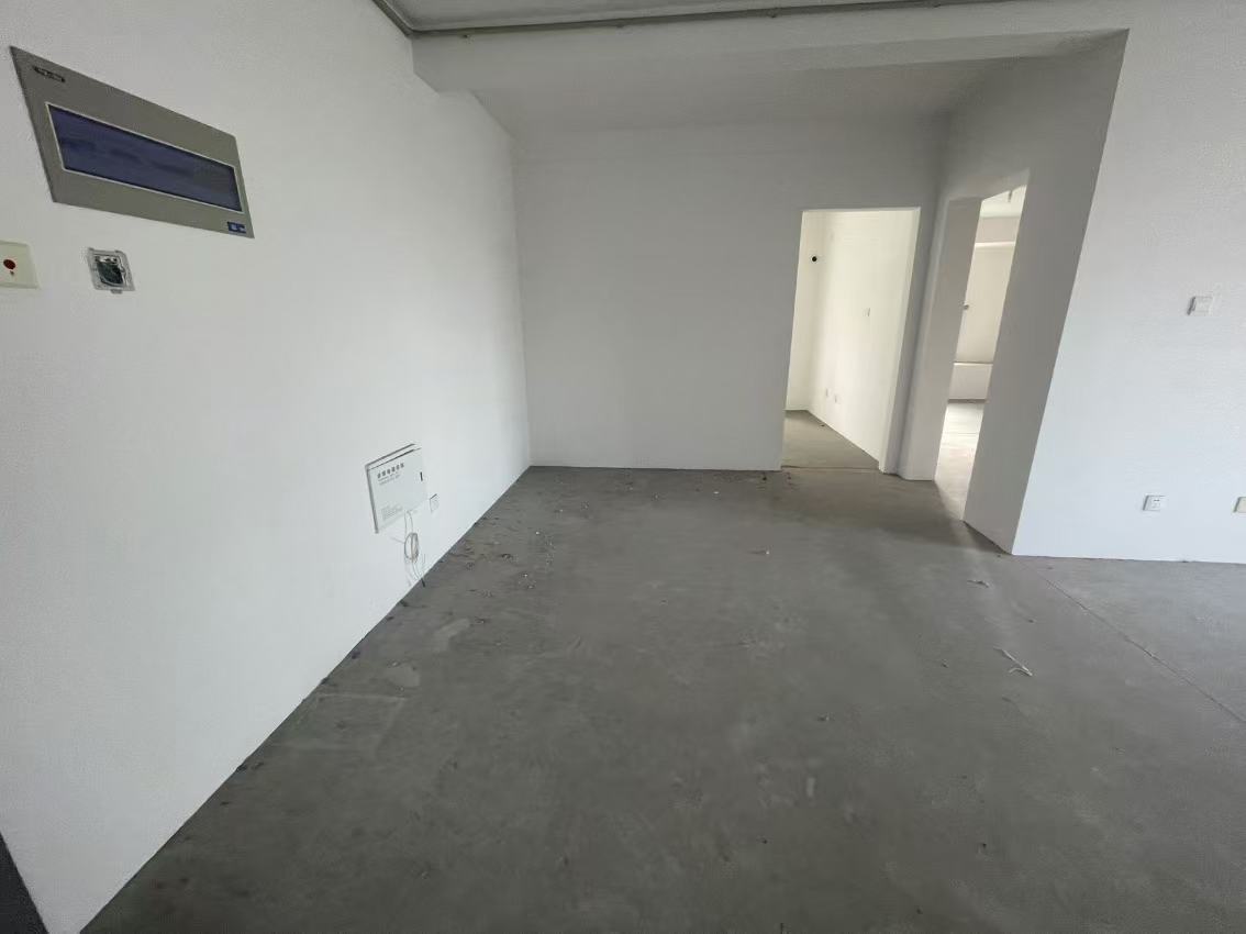 万濠星城 3室2厅2卫 128m&sup2;