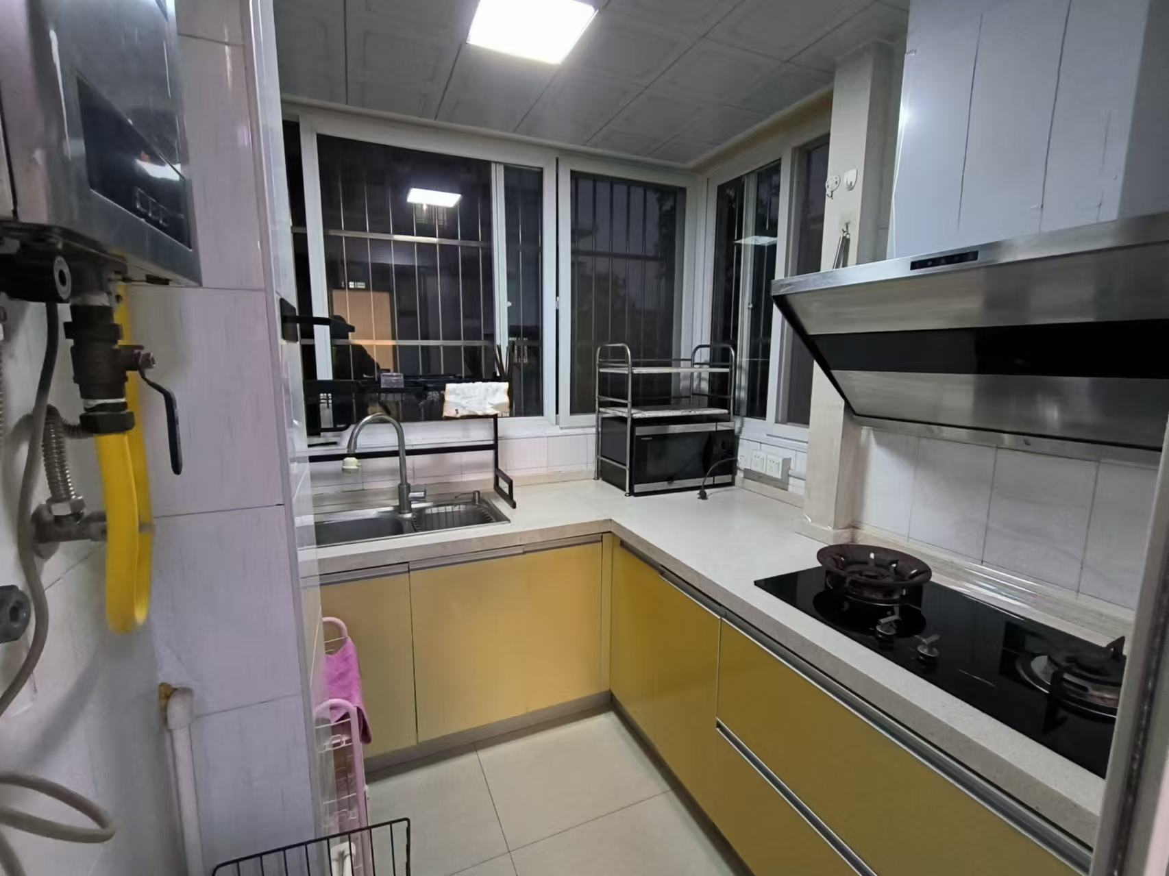 虹桥新苑 1室1厅1卫 65m&sup2;