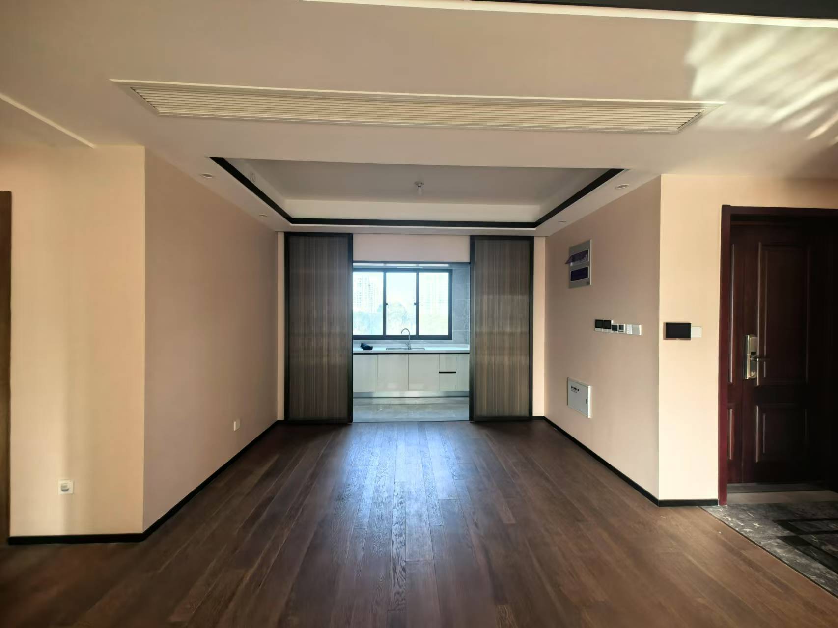 远创东樾 4室2厅3卫 155m²