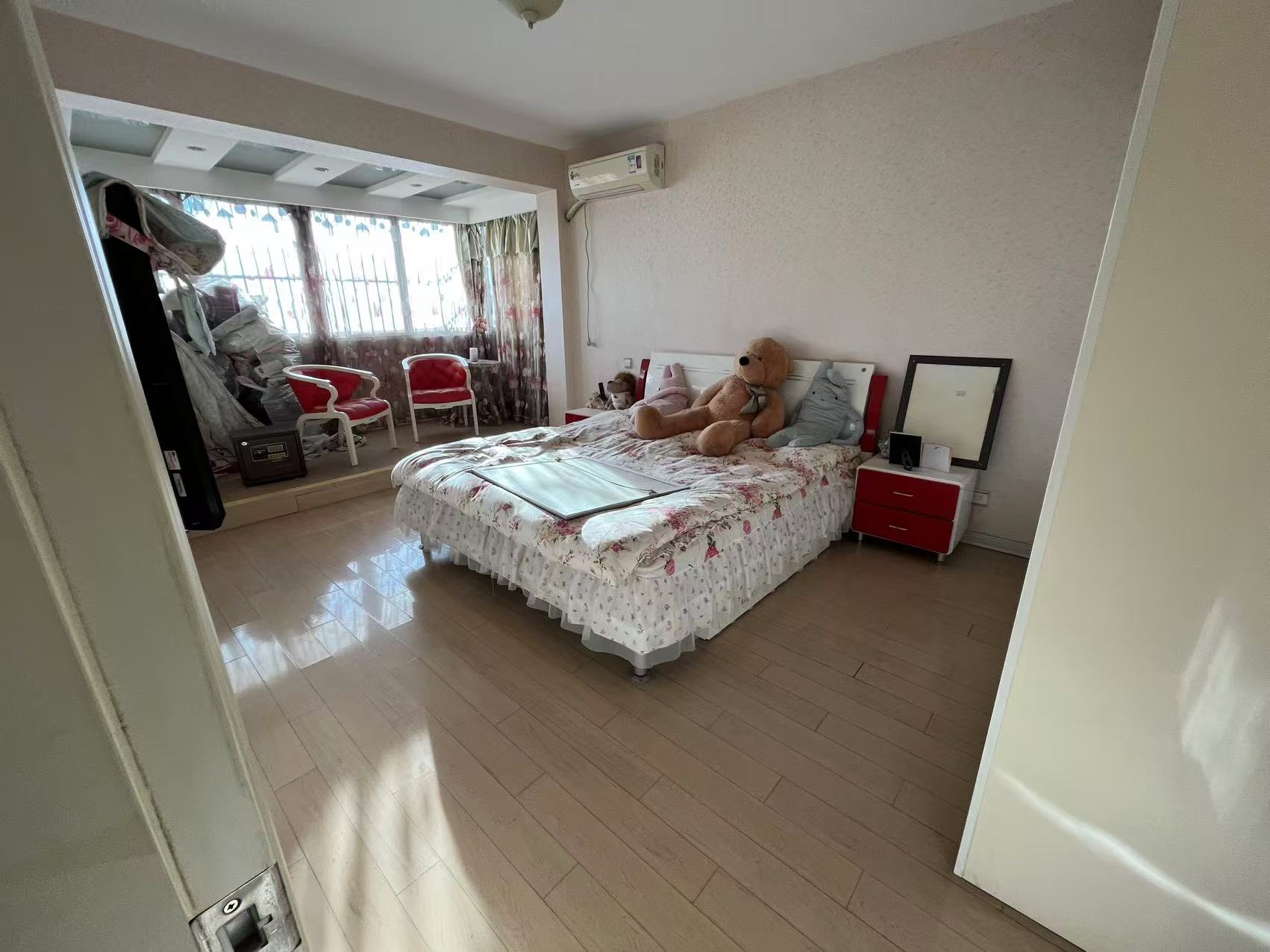 虹桥新苑 3室2厅1卫 105.5m&sup2;
