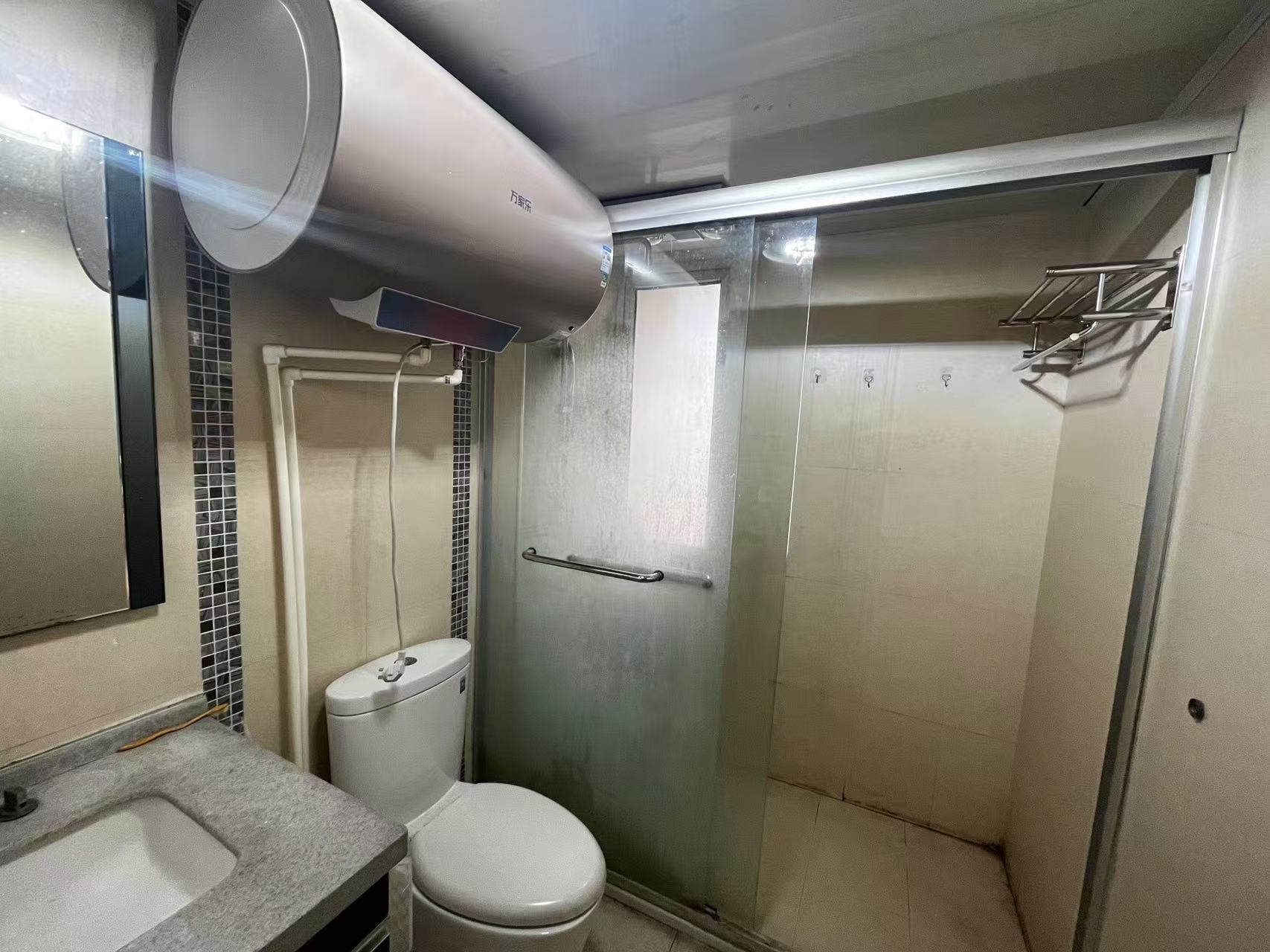 民安花苑 5室2厅2卫 206m&sup2;