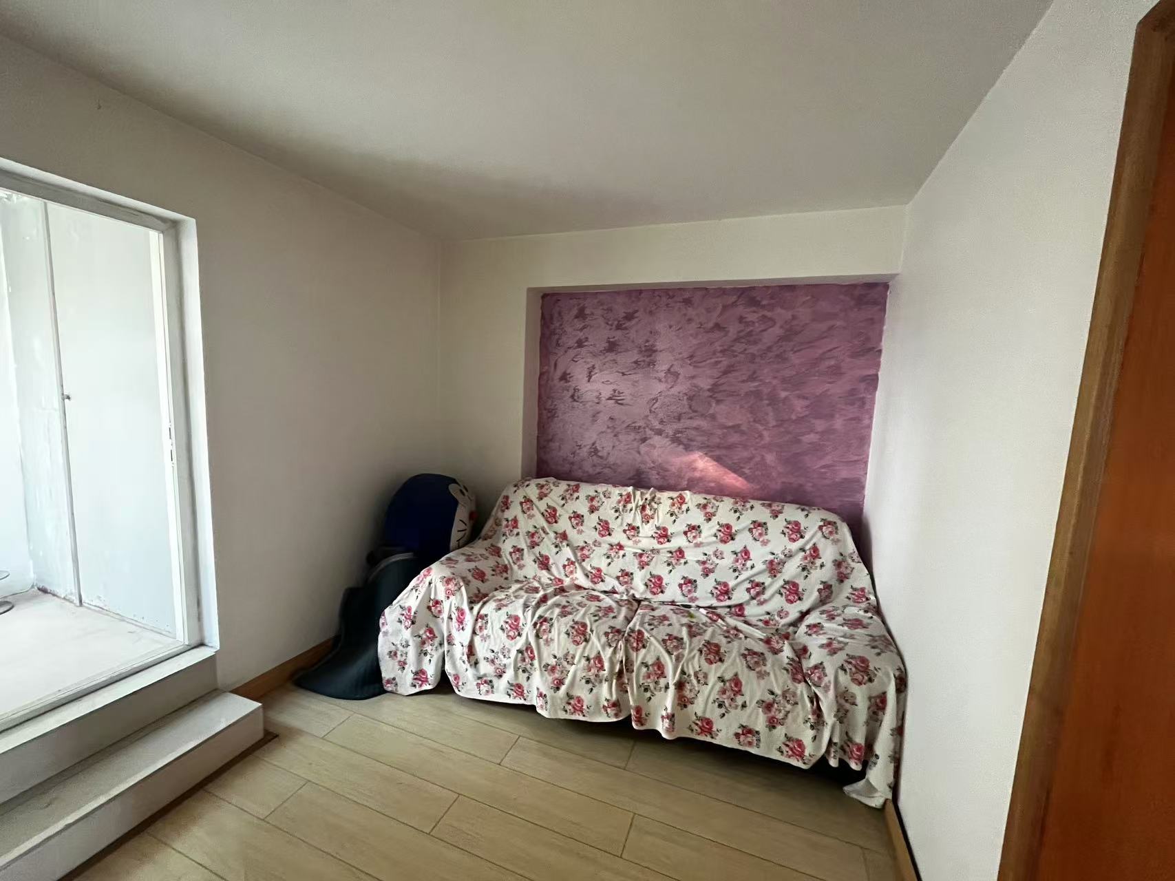 民安花苑 5室2厅2卫 206m²
