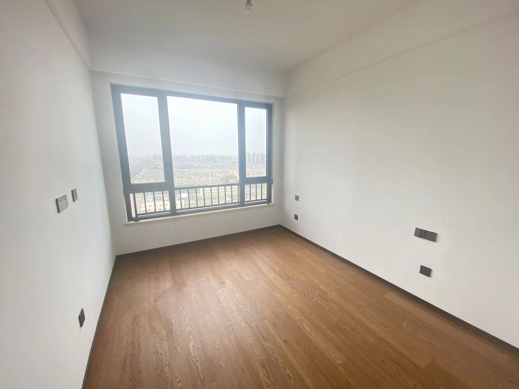 春风南岸东园 3室2厅2卫 121.99m&sup2;