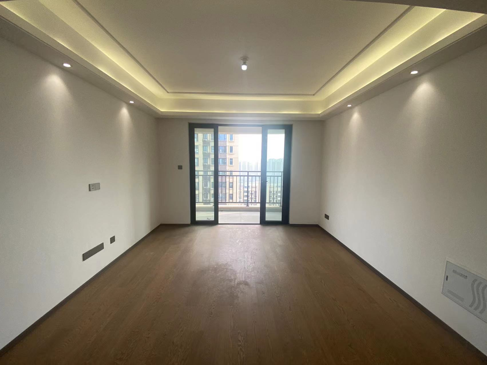 春风南岸东园 3室2厅2卫 121.99m&sup2;