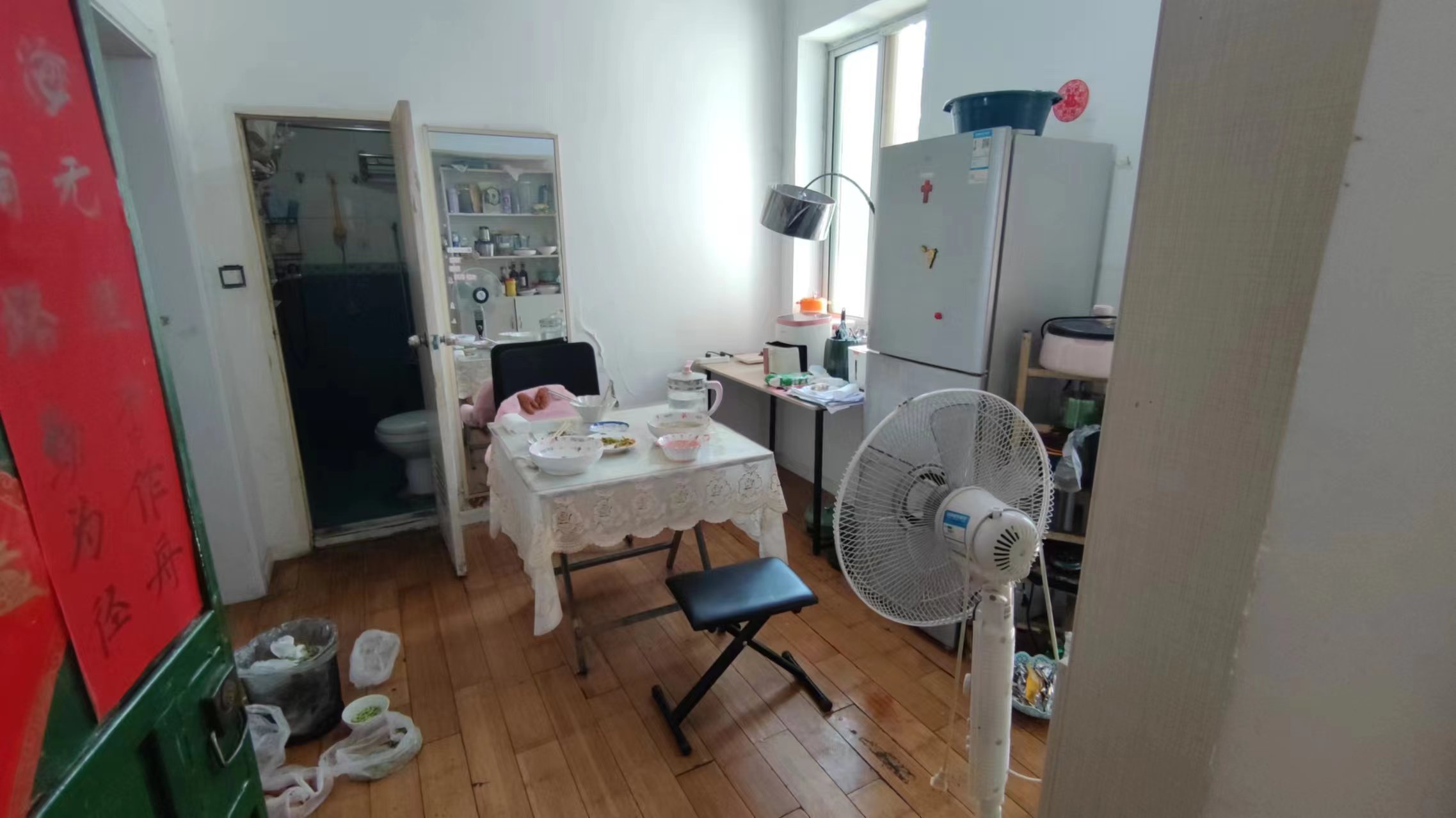 虹桥新村(朝霞路) 2室1厅1卫 63m²