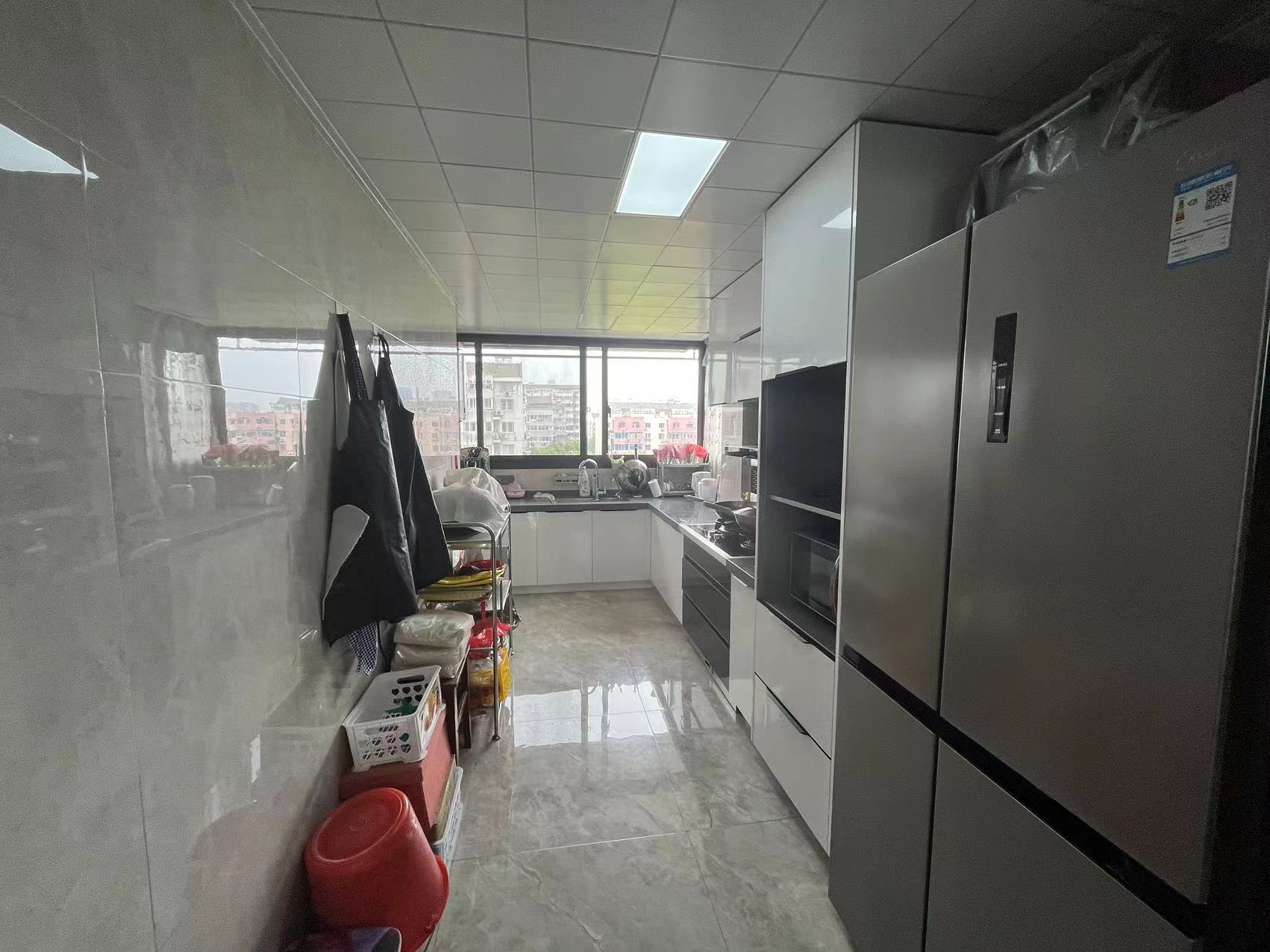 虹桥新苑东区 3室1厅1卫 125.54m&sup2;
