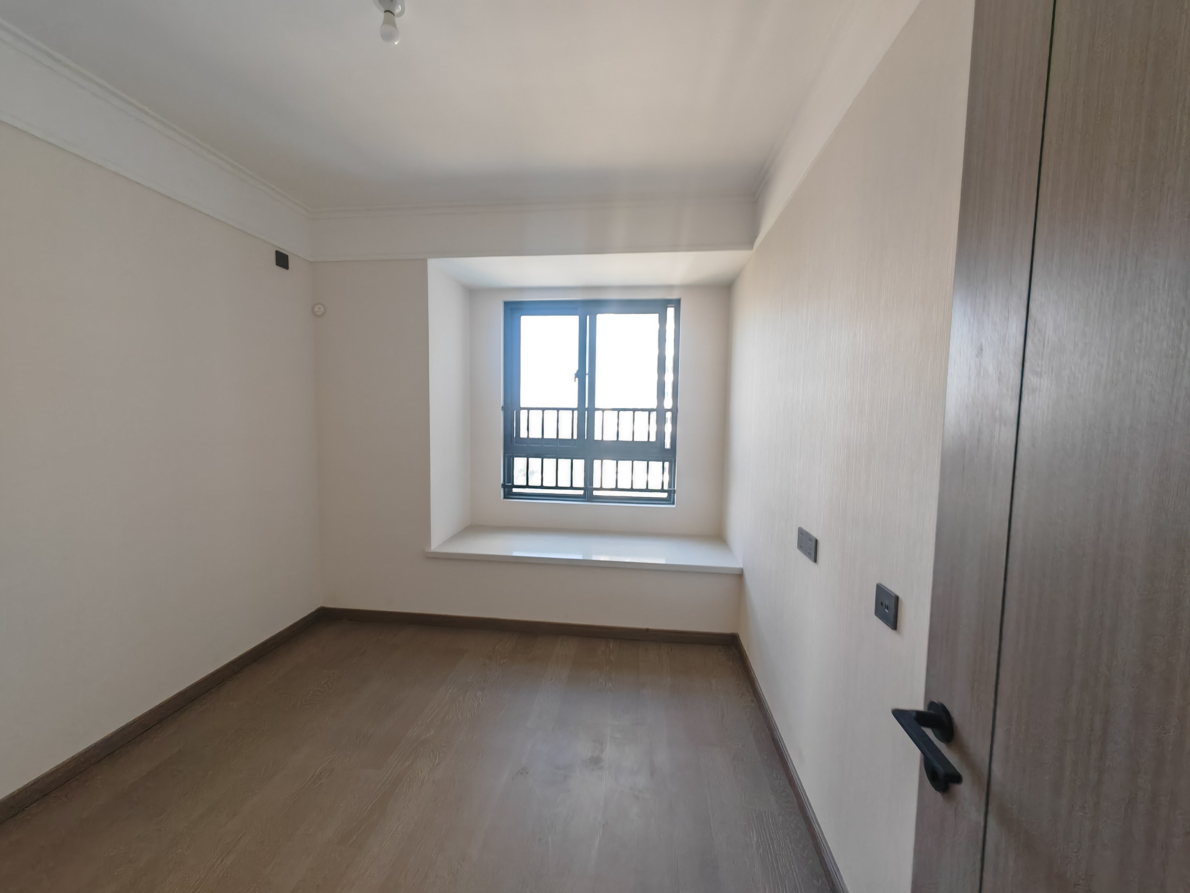 万科未来之光 3室2厅2卫 123m&sup2;