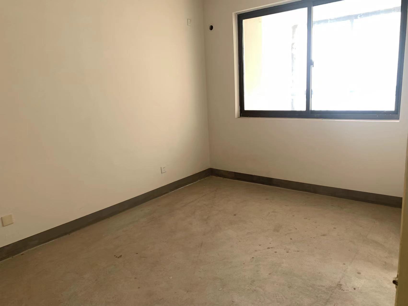 同和嘉苑东区 3室1厅1卫 118.21m²