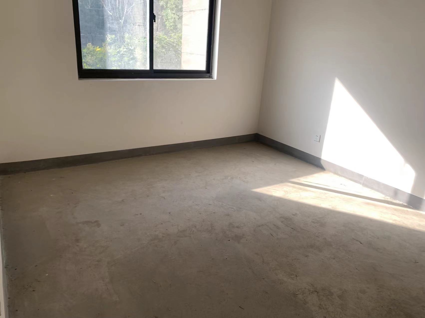 同和嘉苑东区 3室1厅1卫 118.21m²