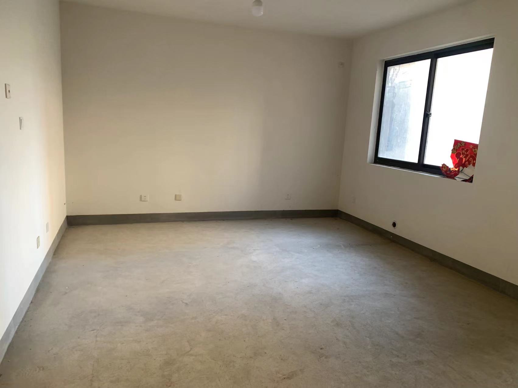 同和嘉苑东区 3室1厅1卫 118.21m²