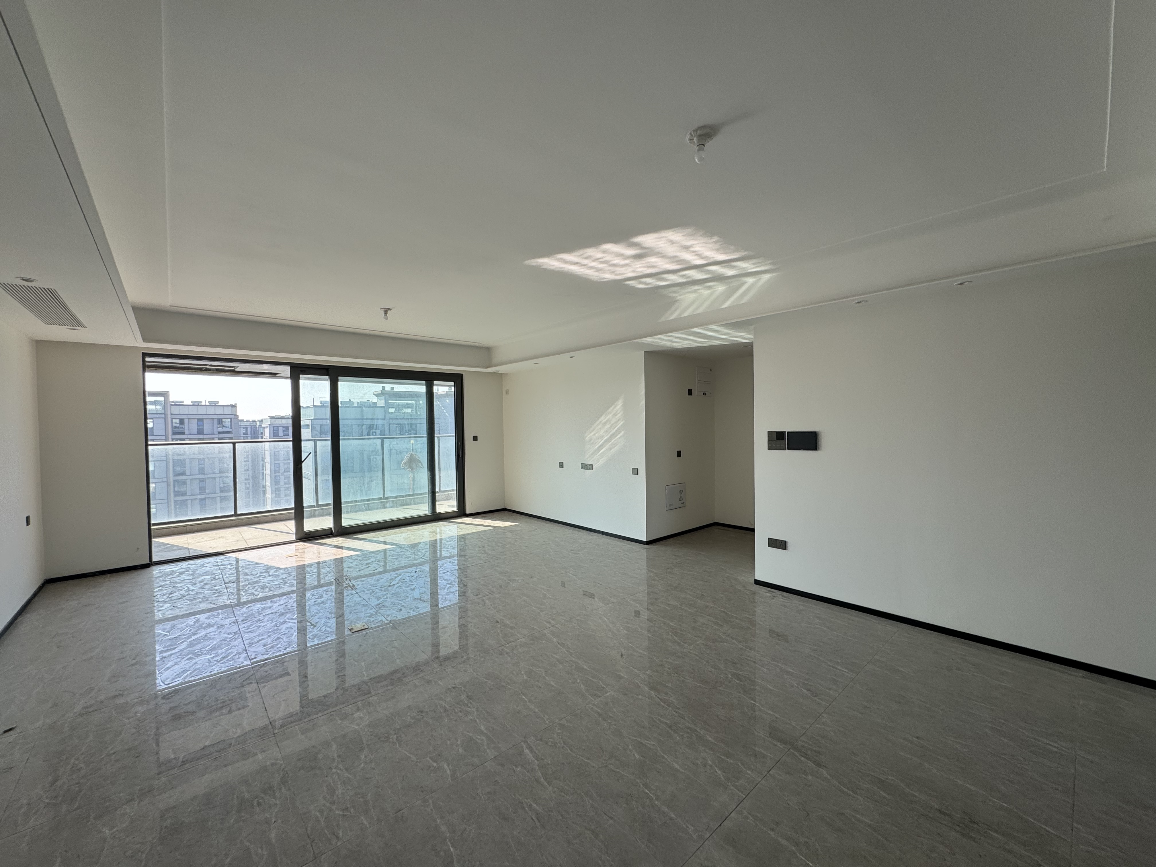 万科方圆 4室2厅2卫 175.79m&sup2;