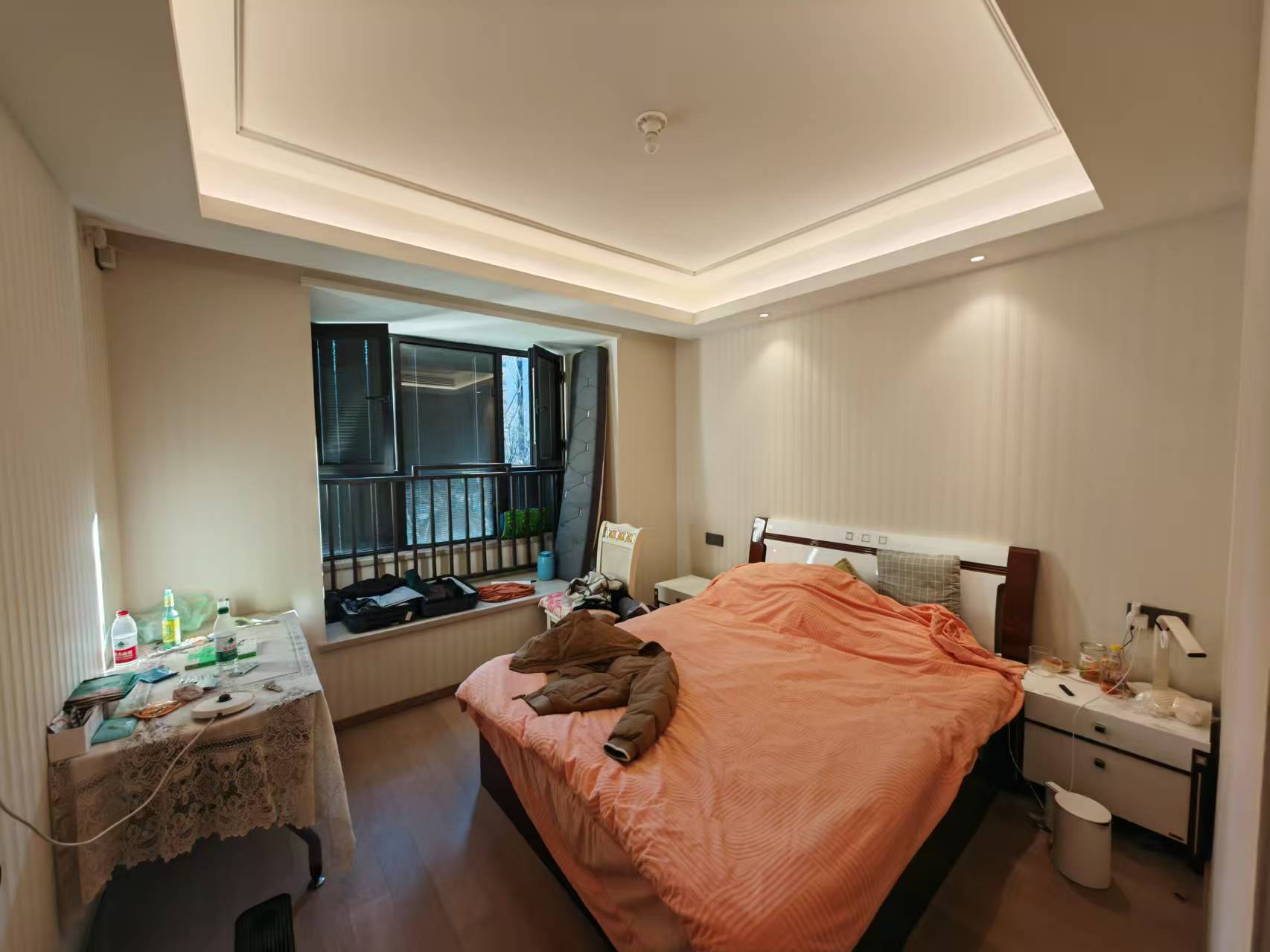 龙湖天宸源著 3室2厅2卫 117m&sup2;