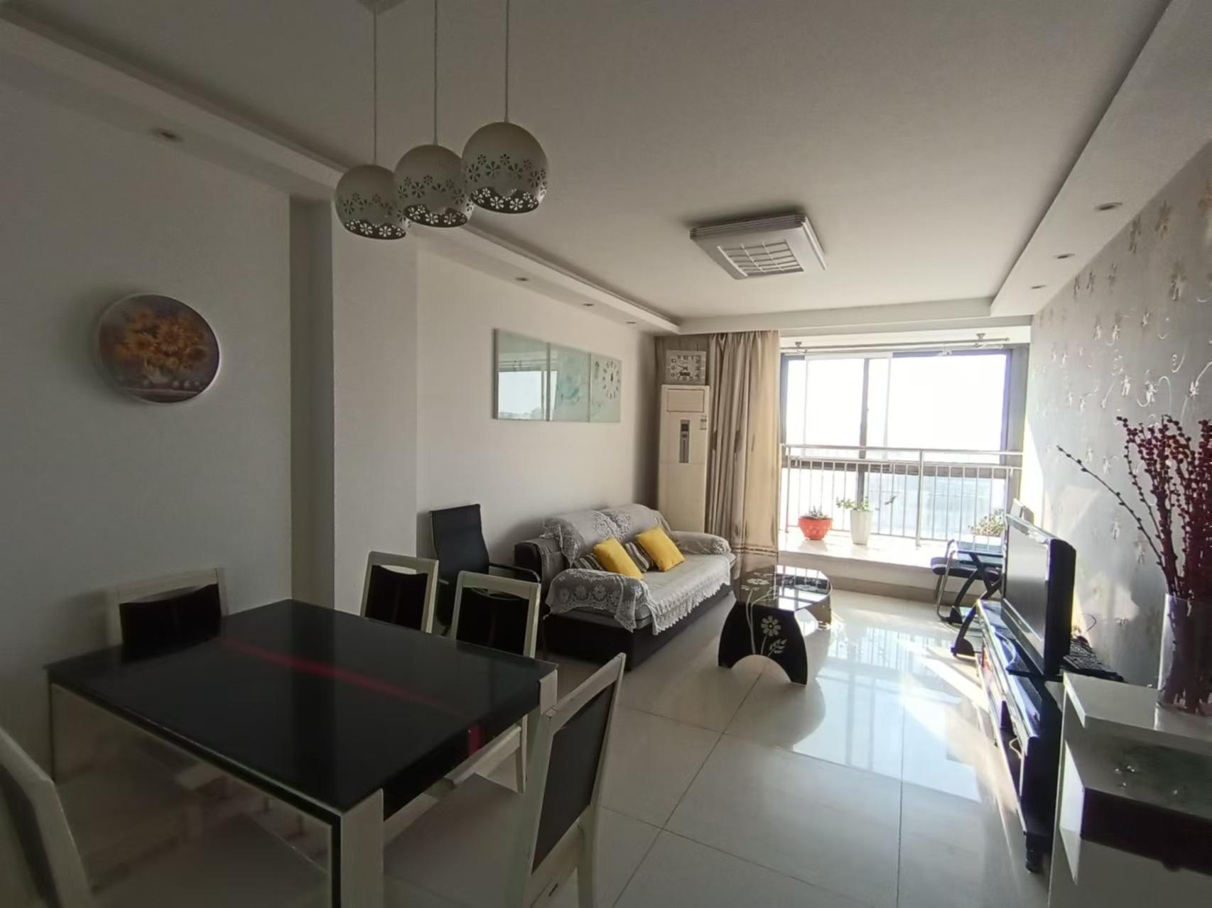 太阳鑫城 2室1厅1卫 99m&sup2;
