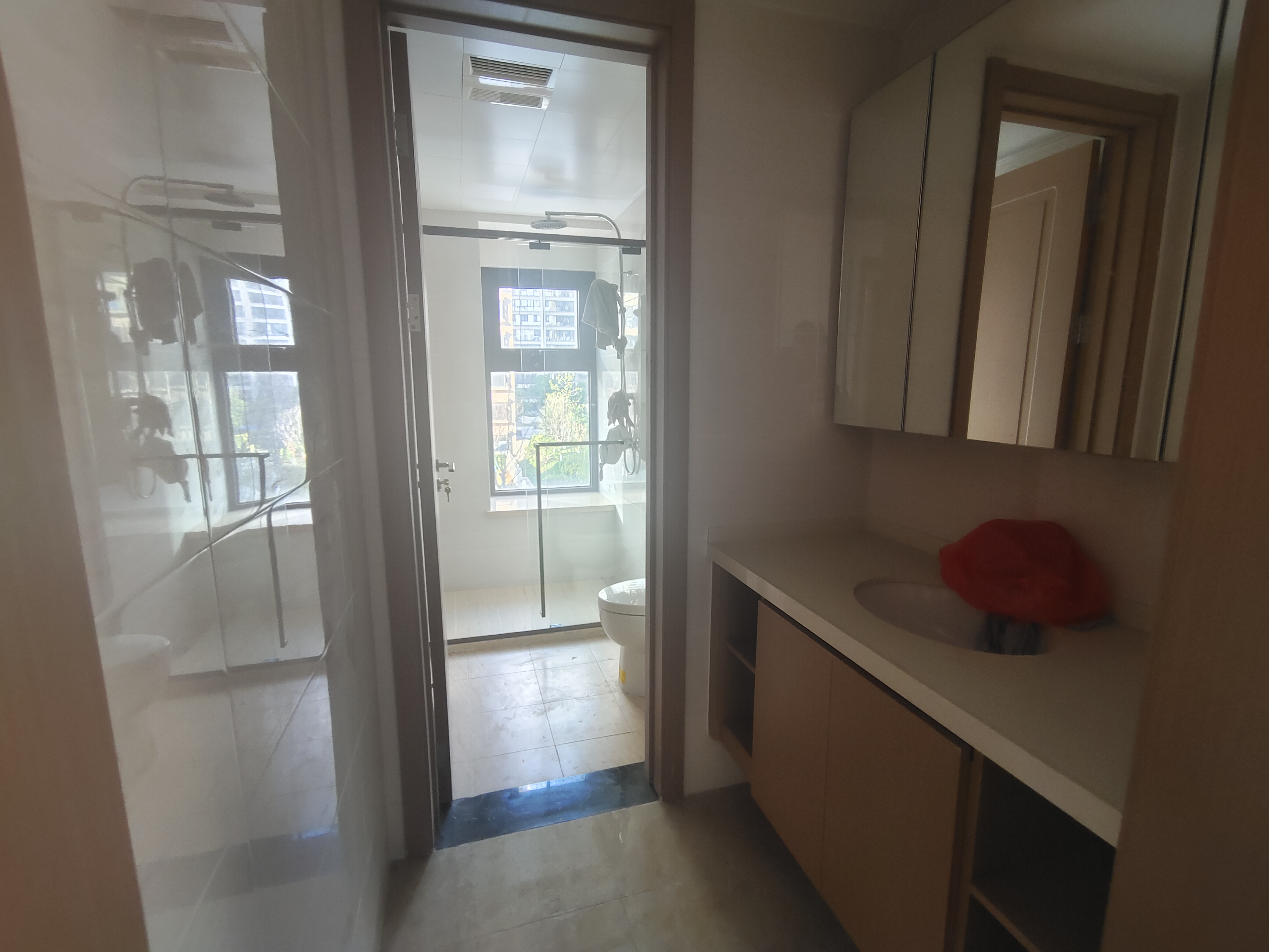 春风南岸东园 4室2厅2卫 136m&sup2;