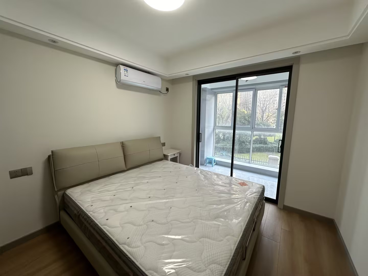华强城 2室2厅1卫 87.00m&sup2;