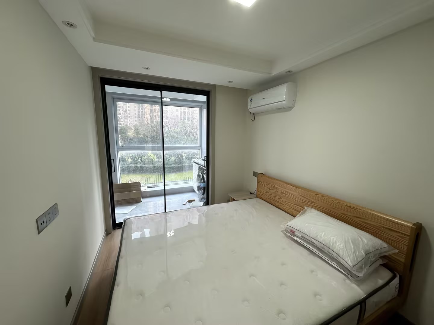 华强城 2室2厅1卫 87.00m&sup2;