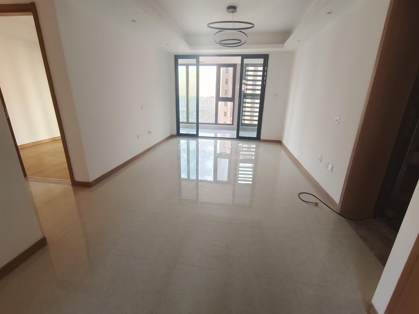 绿地新里城 3室2厅2卫 106m²