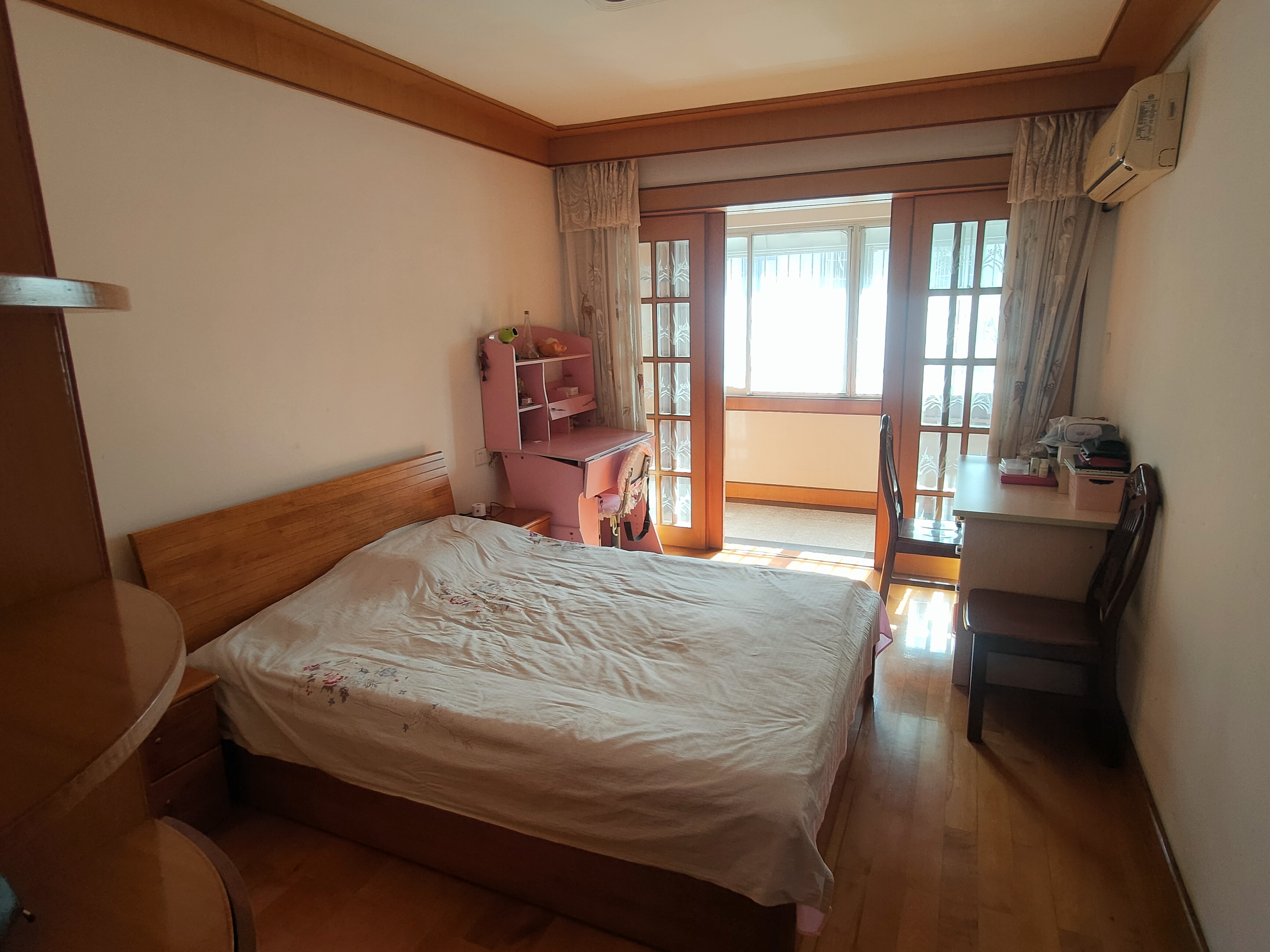 文峰花苑 3室2厅1卫 123.36m&sup2;