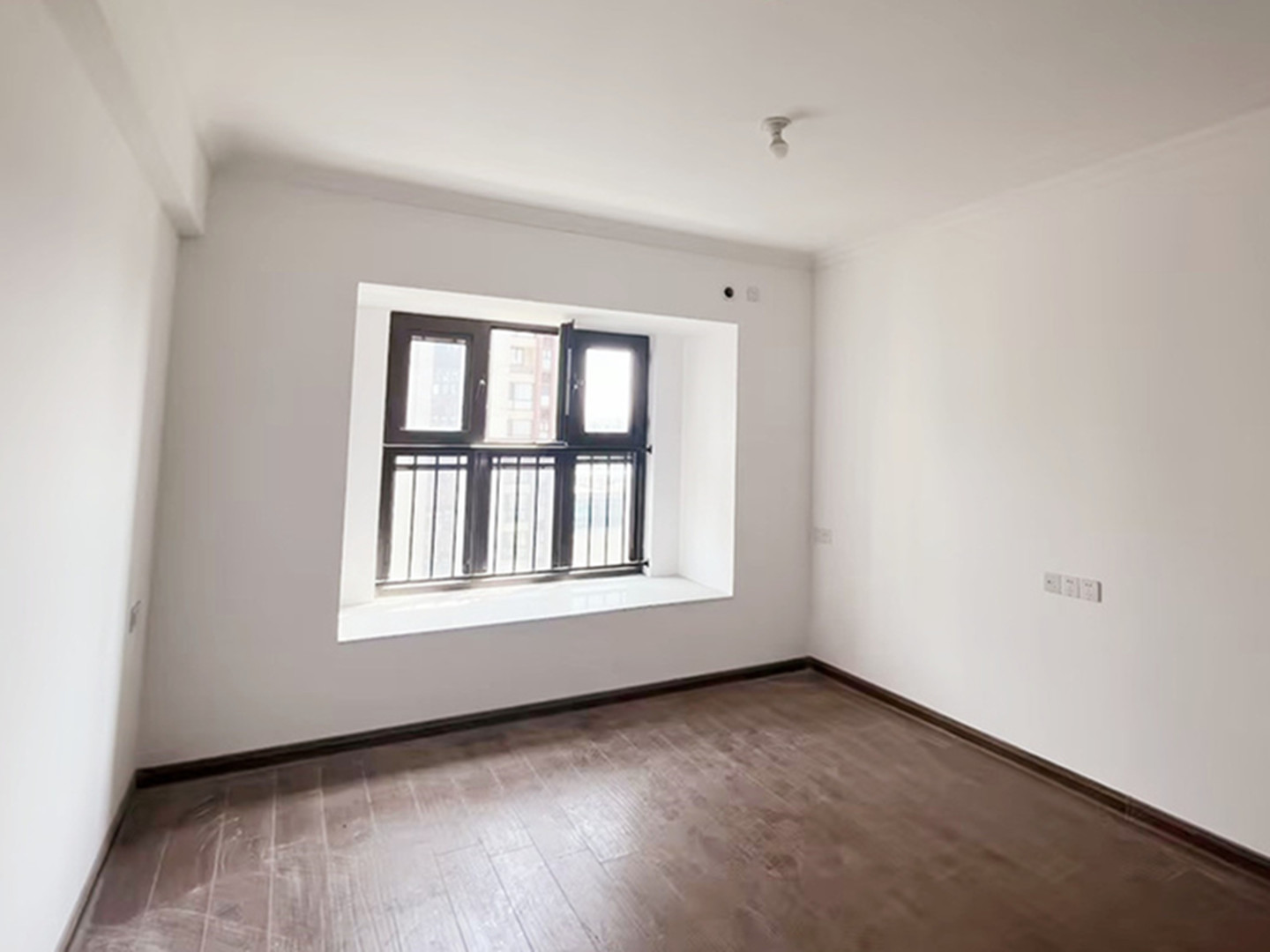 碧桂园时代悦城 3室2厅2卫 114m&sup2;
