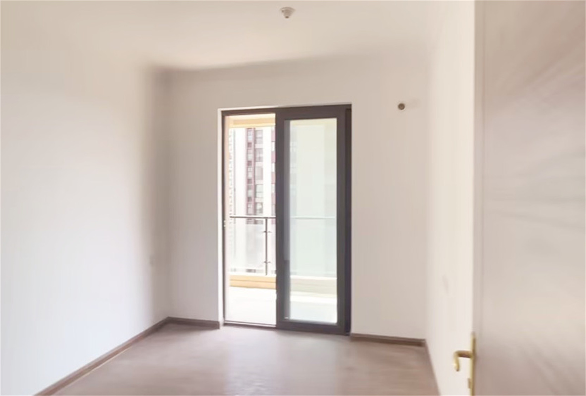 碧桂园时代悦城 3室2厅2卫 114m&sup2;