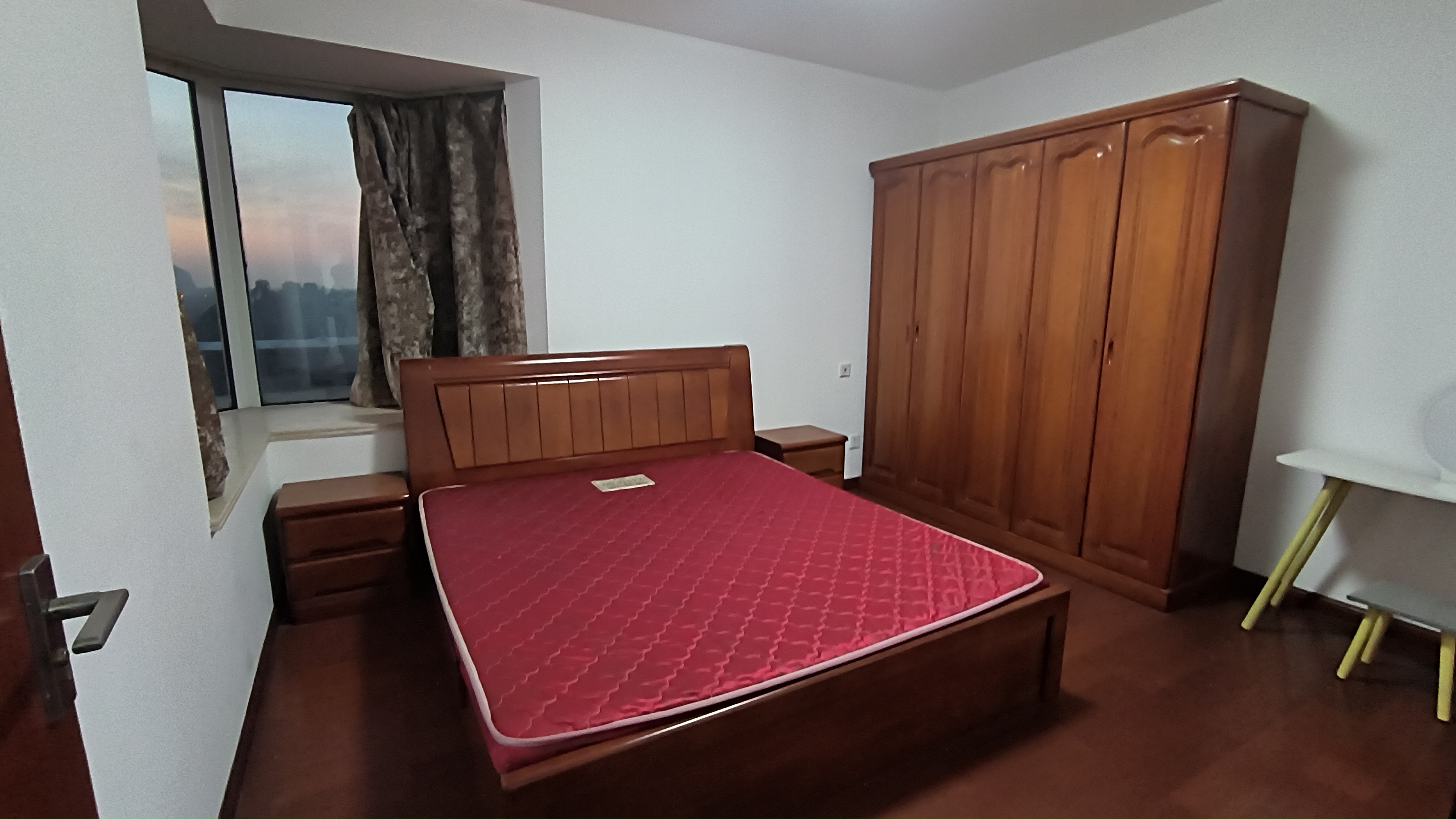 优山美地花园北区 2室2厅1卫 94m&sup2;