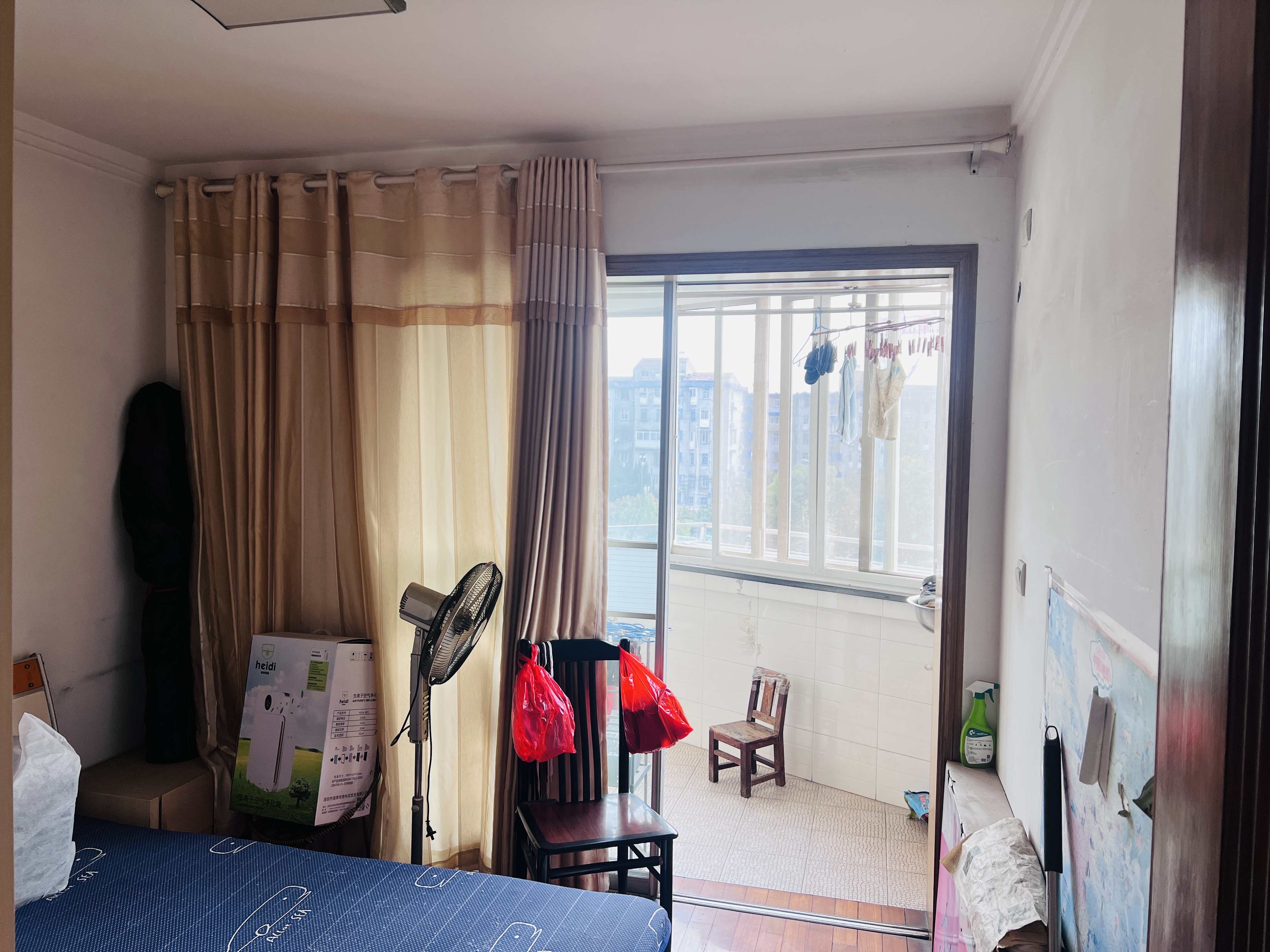 虹桥东村 3室1厅1卫 84m&sup2;
