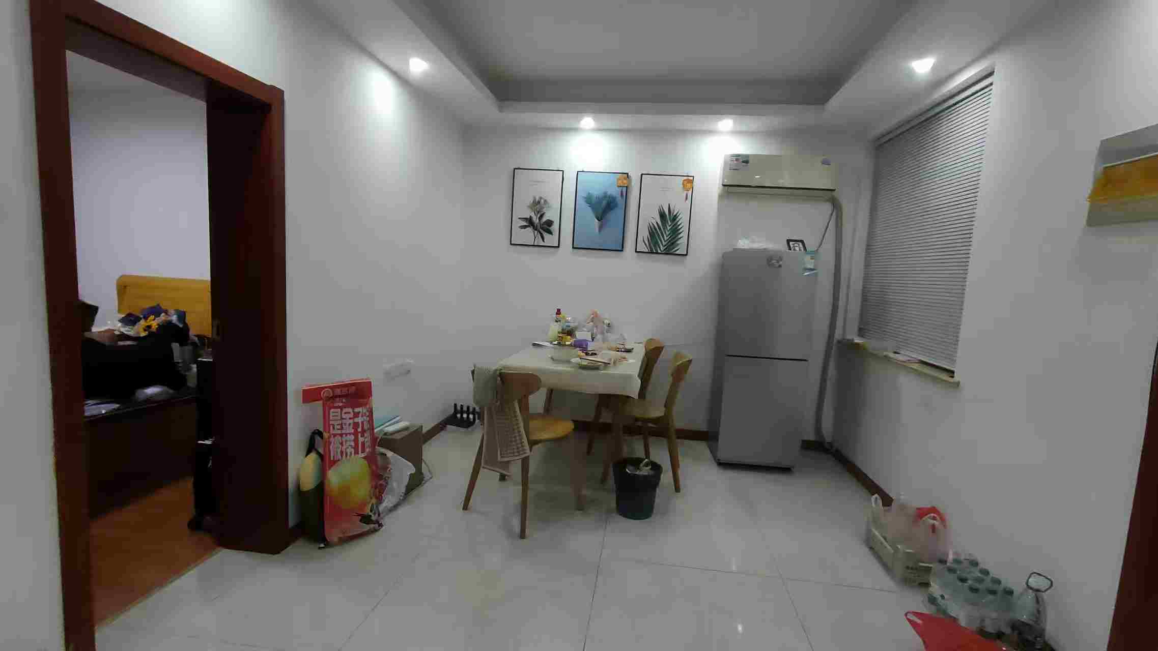 文峰新村 2室1厅1卫 70.51m&sup2;