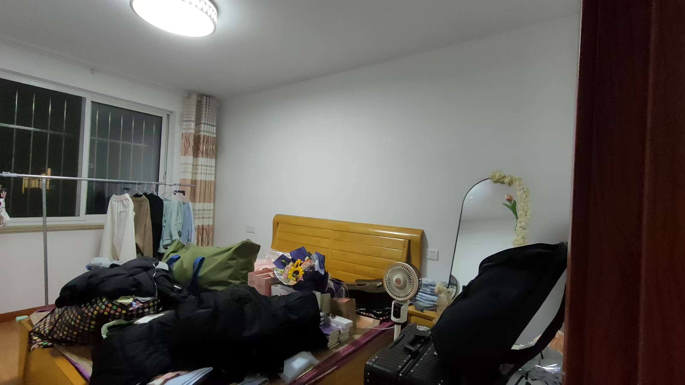 文峰新村 2室1厅1卫 70.51m&sup2;