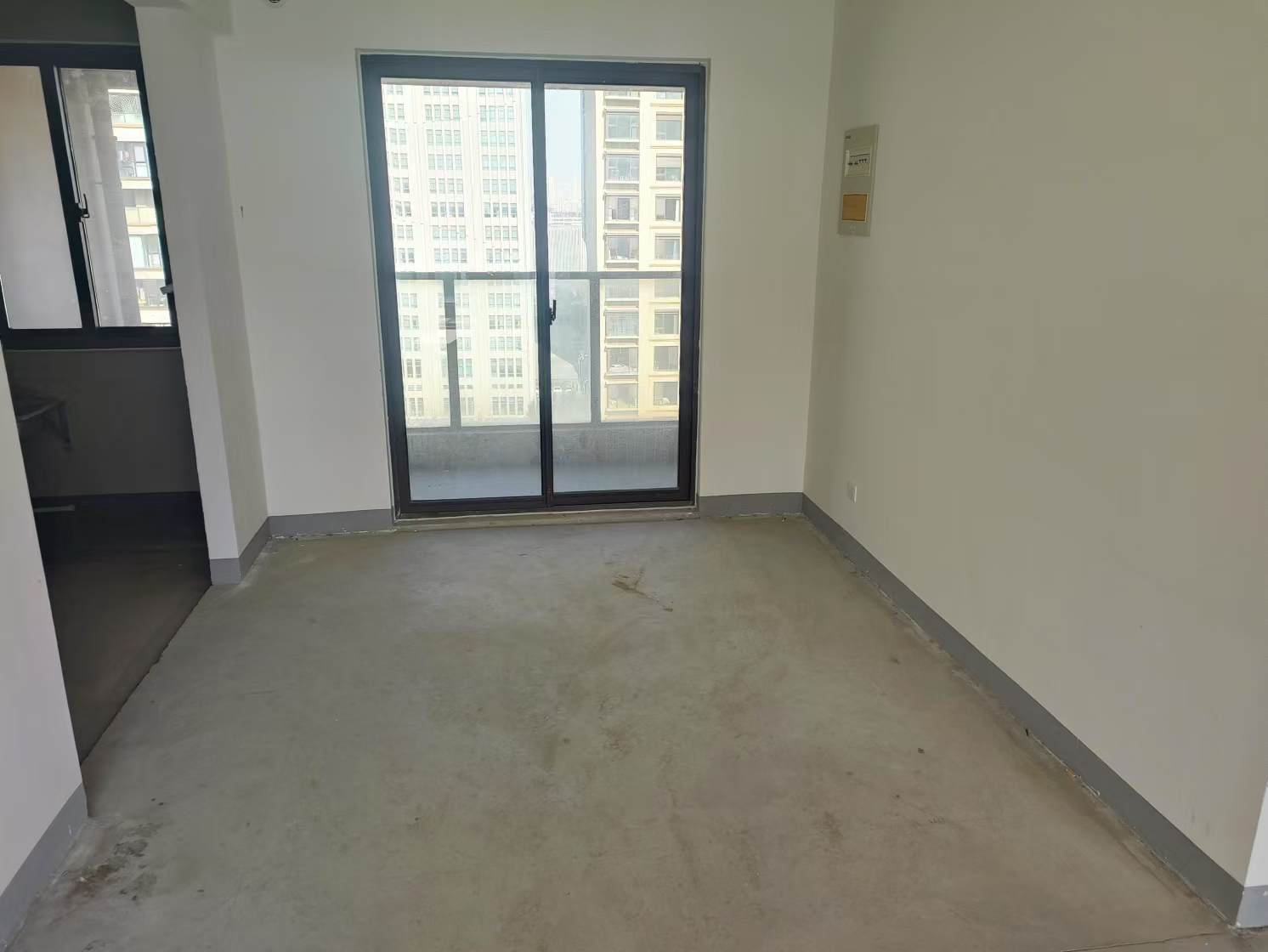国城璟府 3室2厅2卫 130.6m²