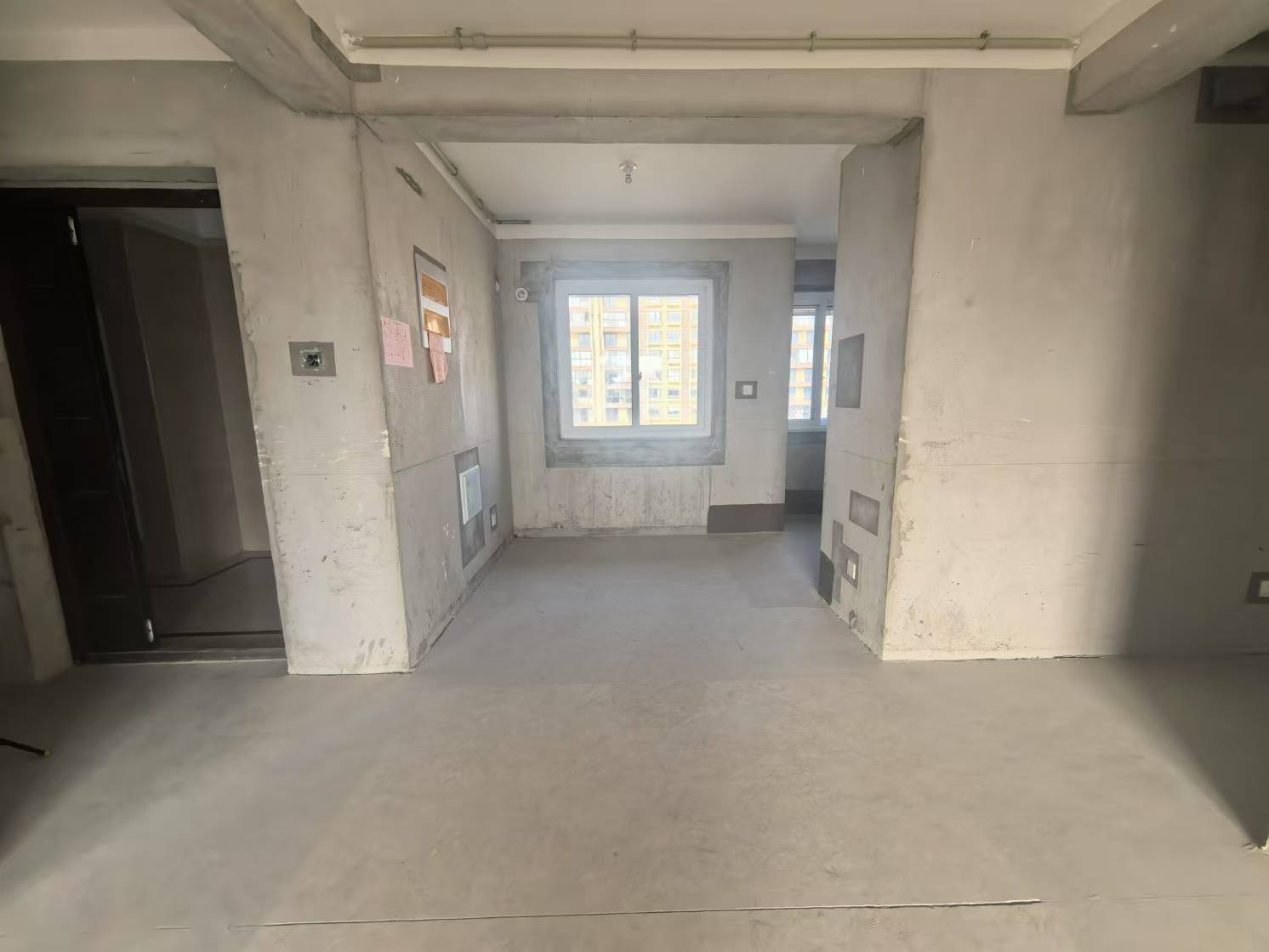 佳源都市 4室2厅2卫 128m²